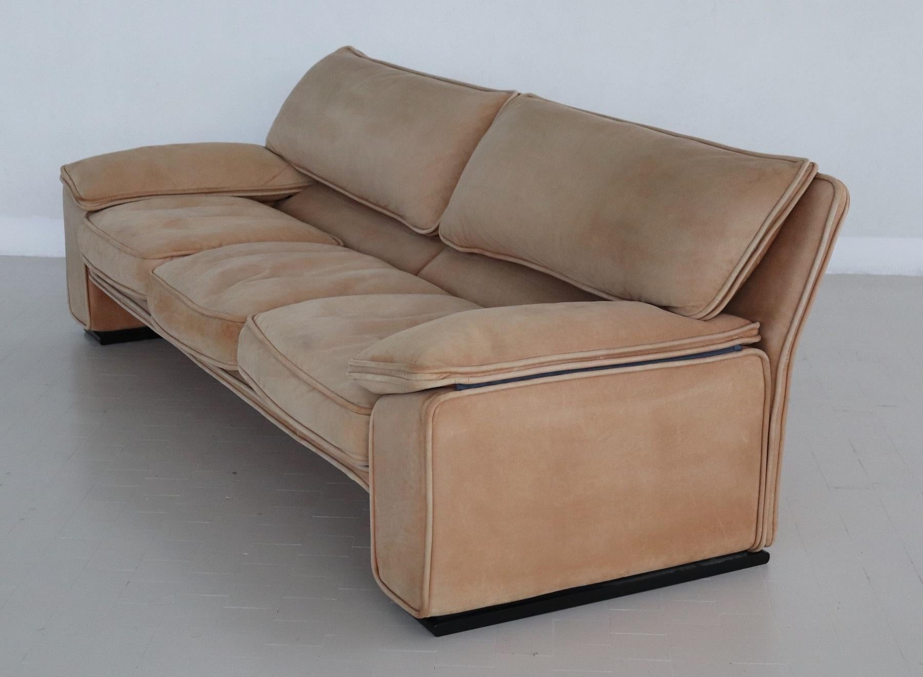 Late 20th Century Italian Midcentury Vintage Nappa Leather Sofa by Ferruccio Brunati, 1970s
