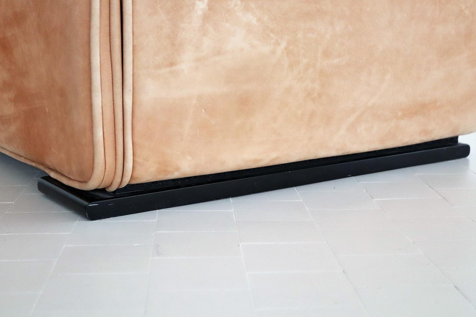 Italian Midcentury Vintage Nappa Leather Sofa by Ferruccio Brunati, 1970s 2