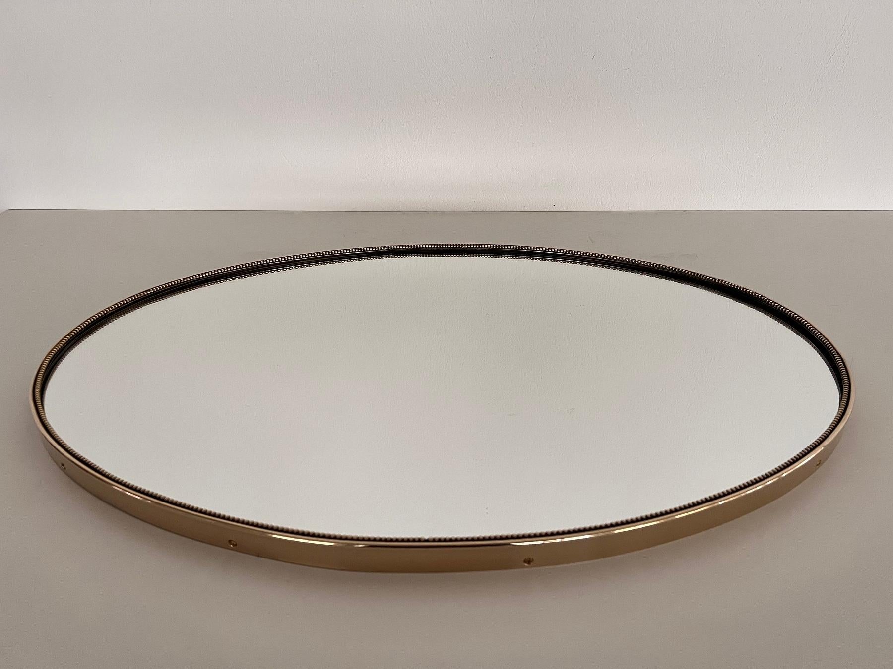 Italian Midcentury Vintage Wall Mirror with Brass Frame and Decor, 1970s For Sale 9