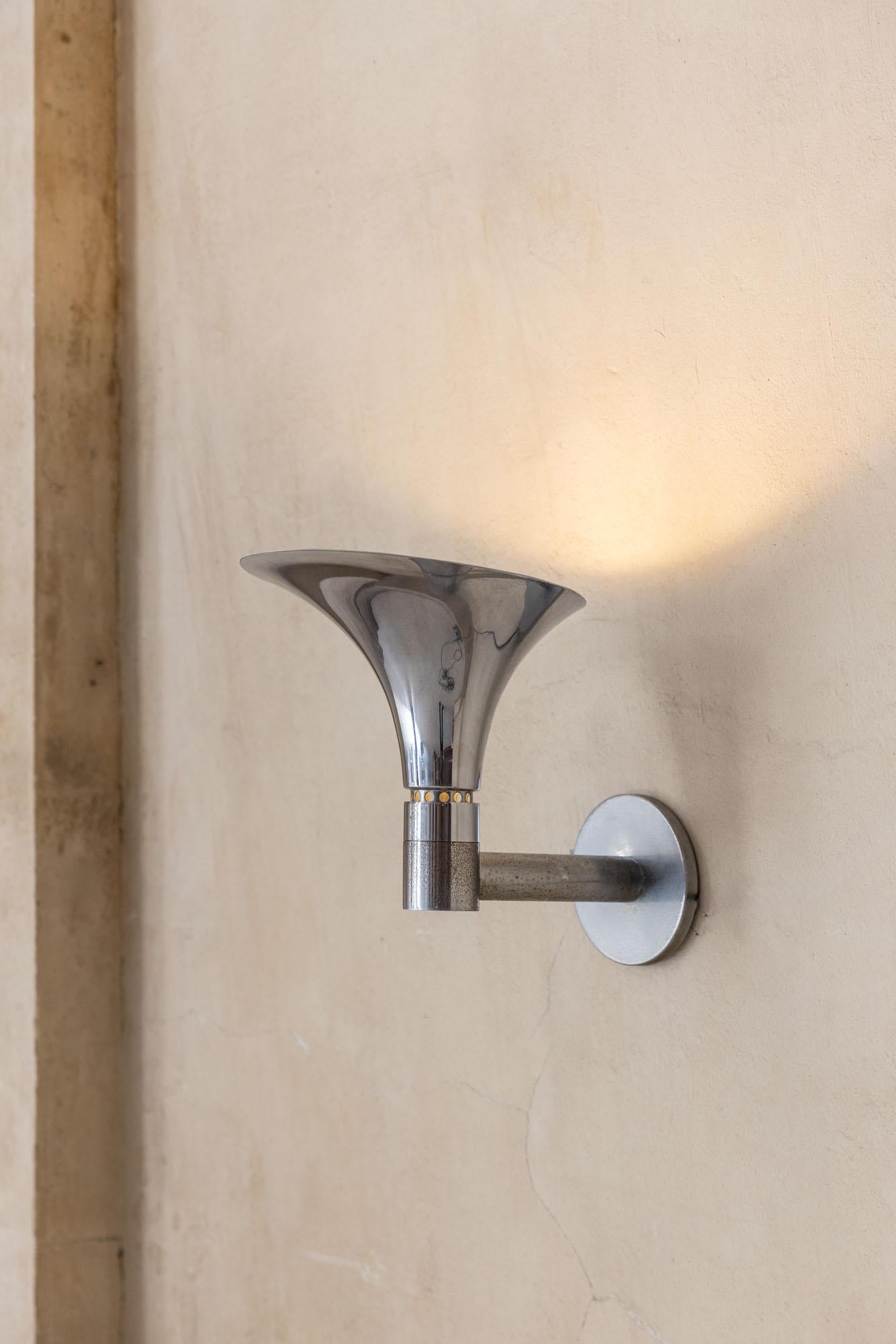 Aplique italiano de mediados de siglo modelo AM3L de Franco Albini para Sirrah Moderno de mediados de siglo en venta