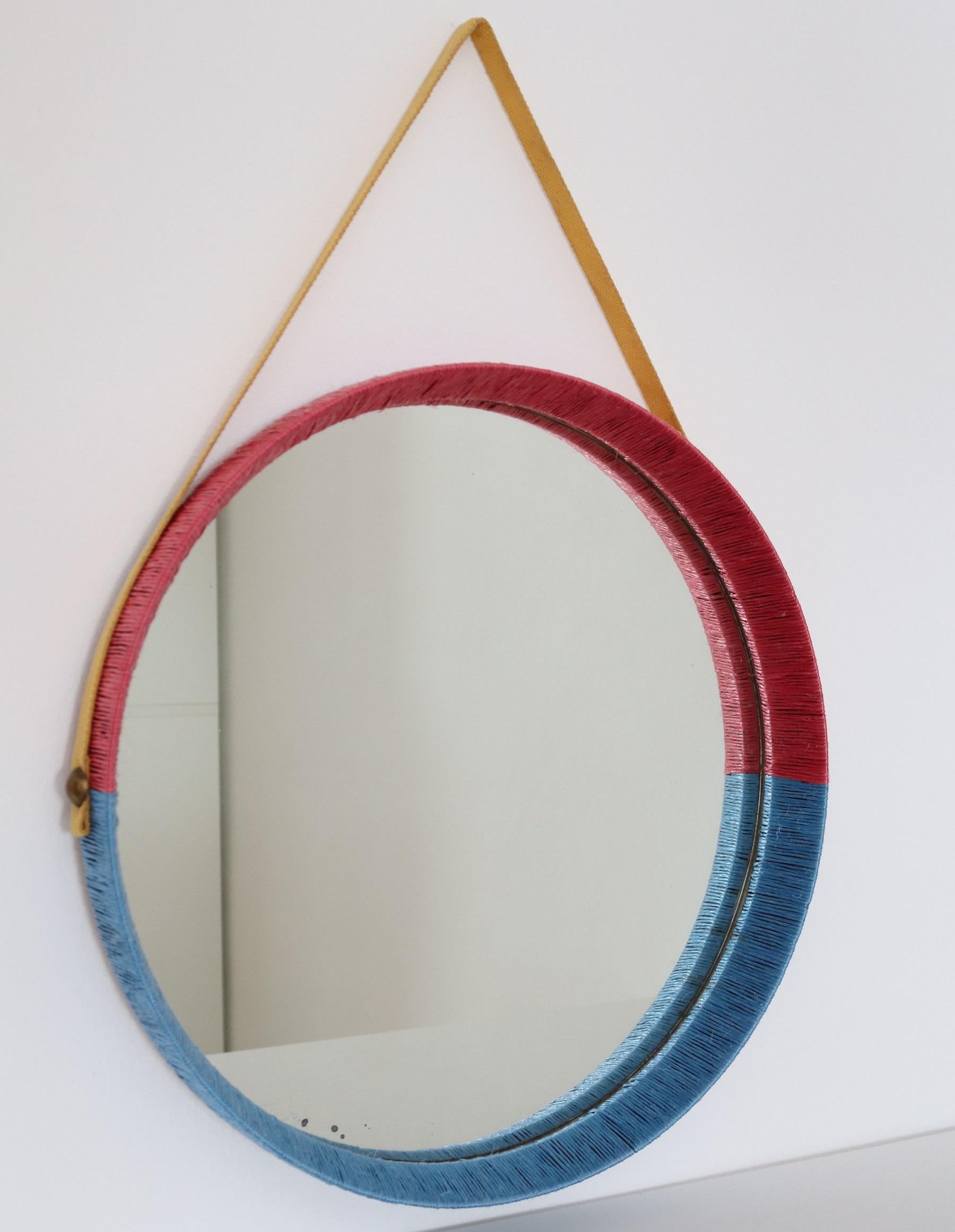 Italian Midcentury Wall Mirror in Red and Blue with Yellow Ribbon, 1950s For Sale 4