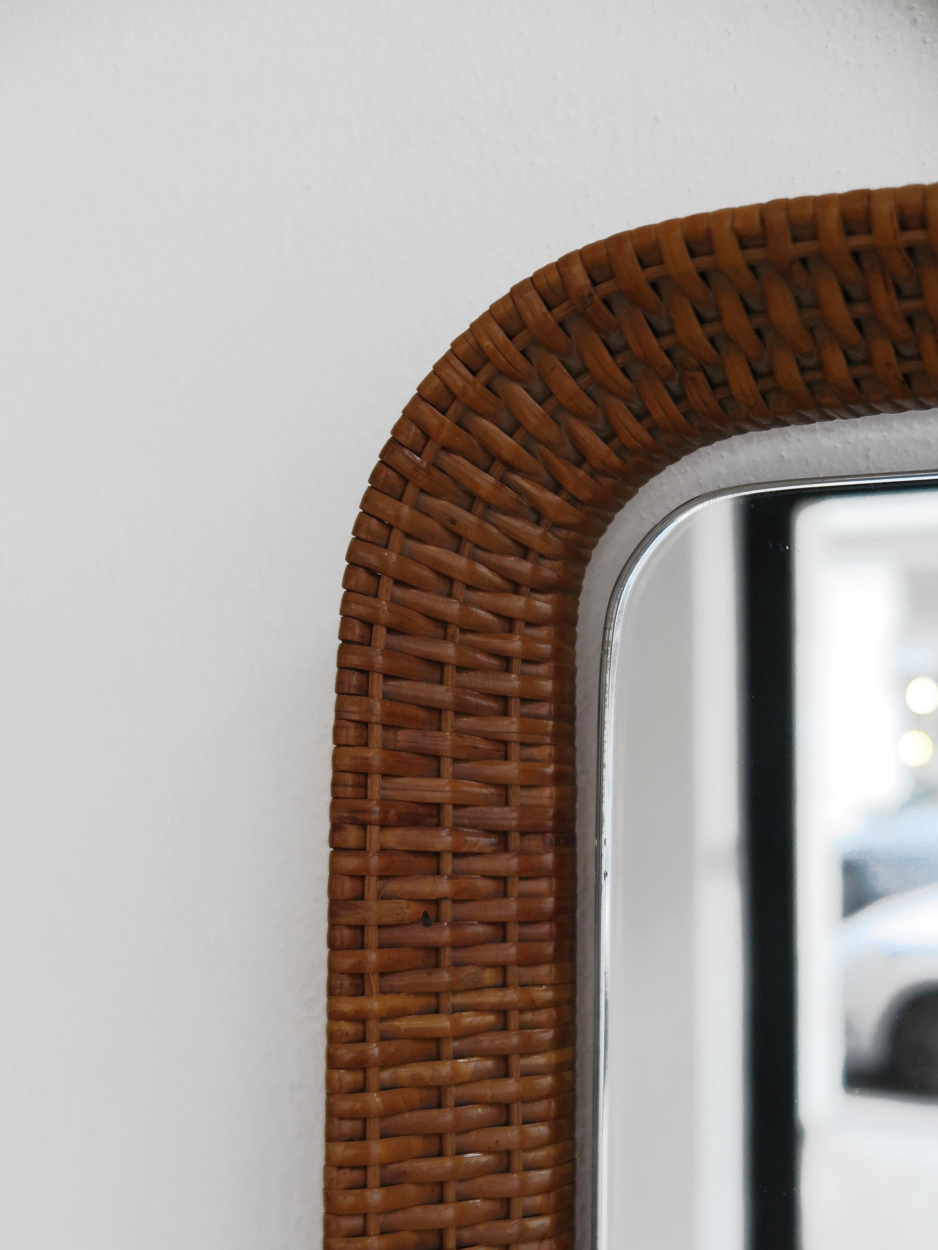 Italian Midcentury Wall Mirror with Bamboo Frame, 1960s For Sale 9