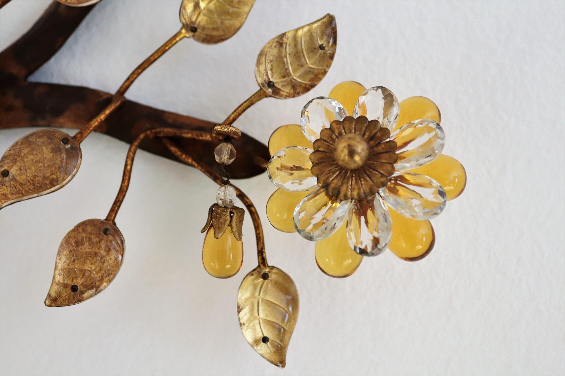 Metal Italian Midcentury Wall Sconce with Murano Crystal Flowers by Banci, 1970s