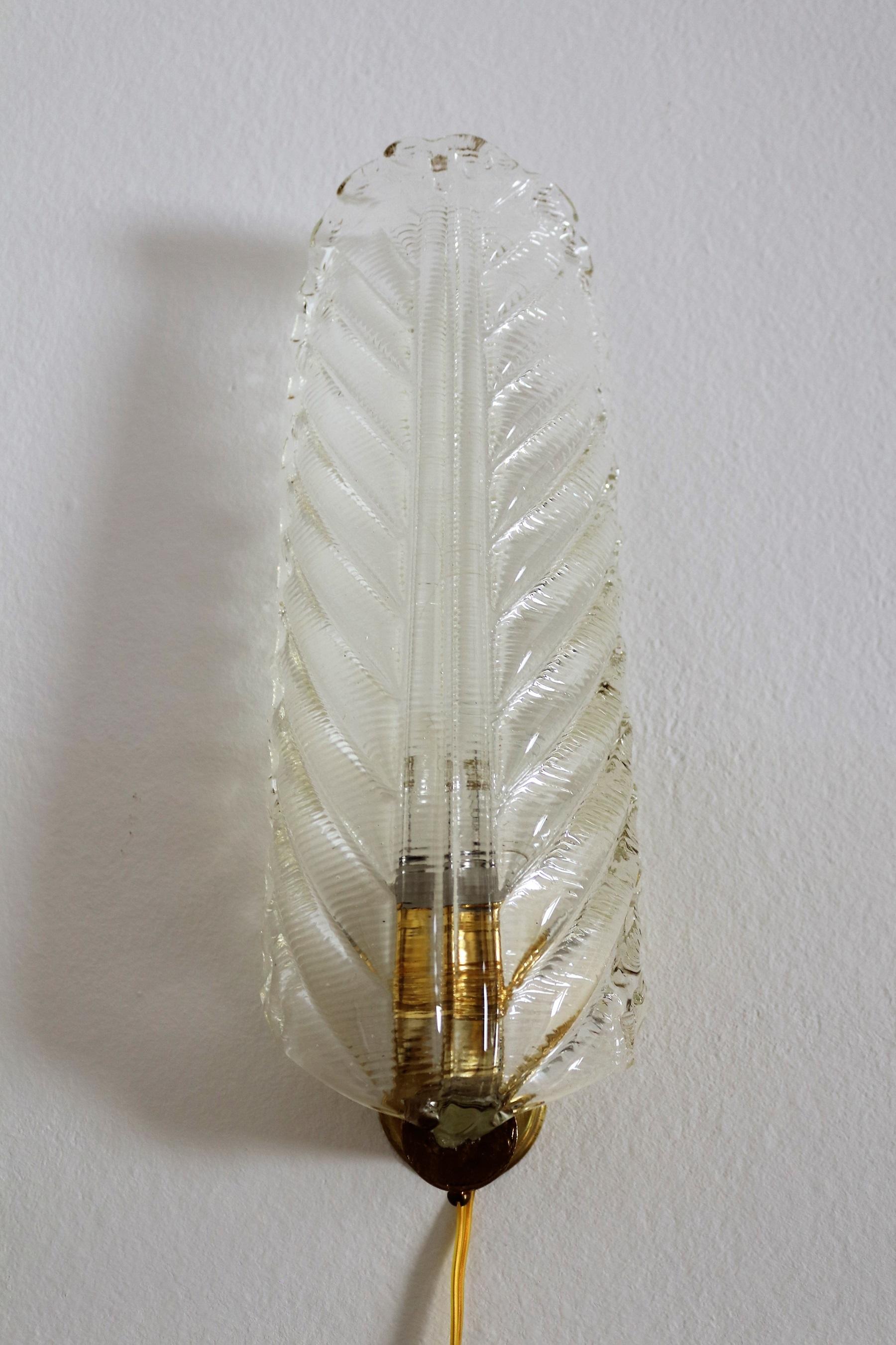 Italian Midcentury Wall Sconces Leaves in Murano Glass and Brass, 1970s 5