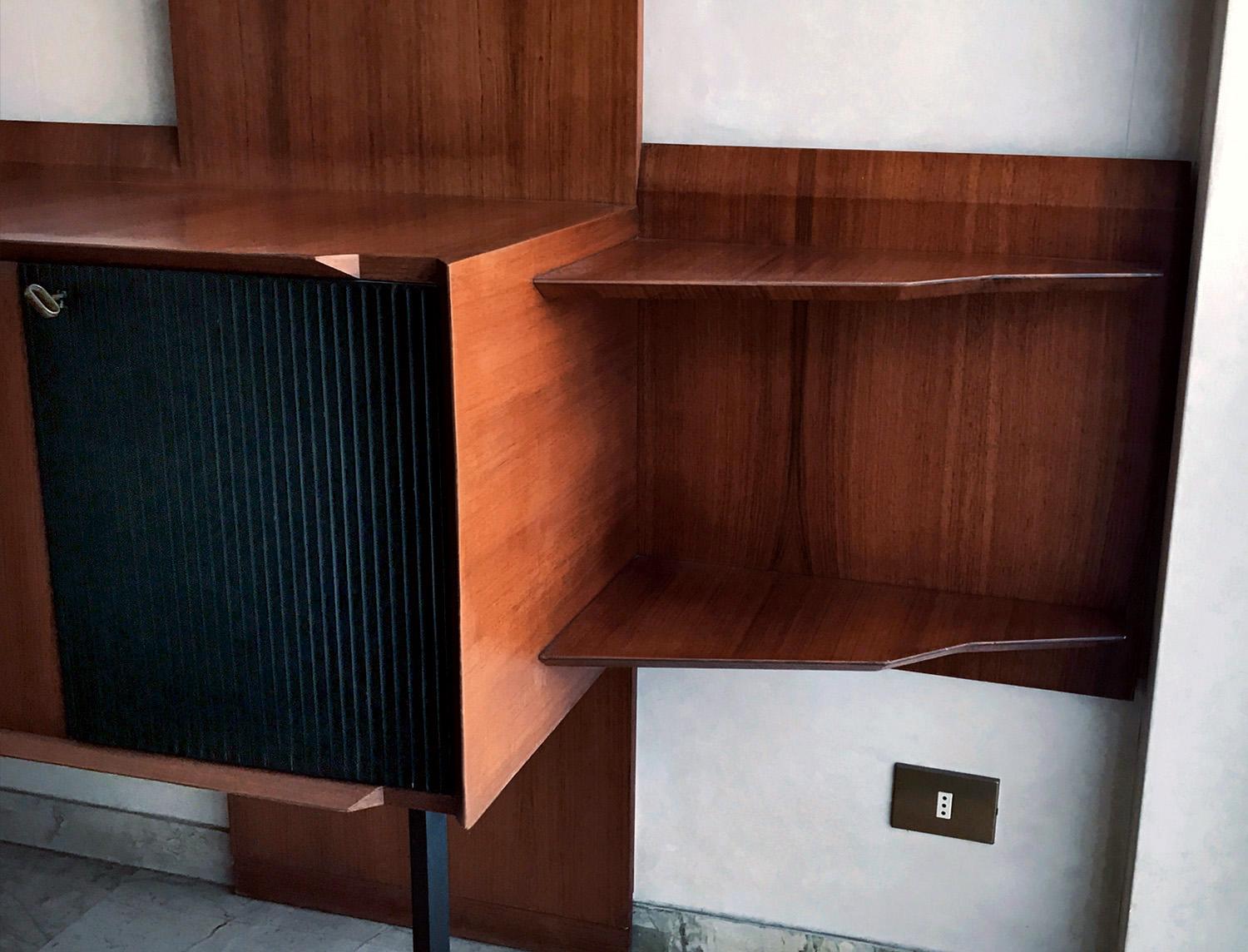 Italian Midcentury Wall Unit or Bookcase by Vittorio Dassi, 1950s 10