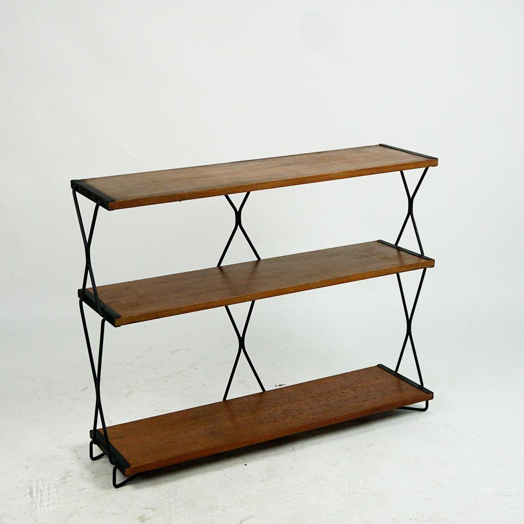 Italian Midcentury Walnut and Blackened Steel Bookcase or Rack by ISA Bergamo In Good Condition In Vienna, AT
