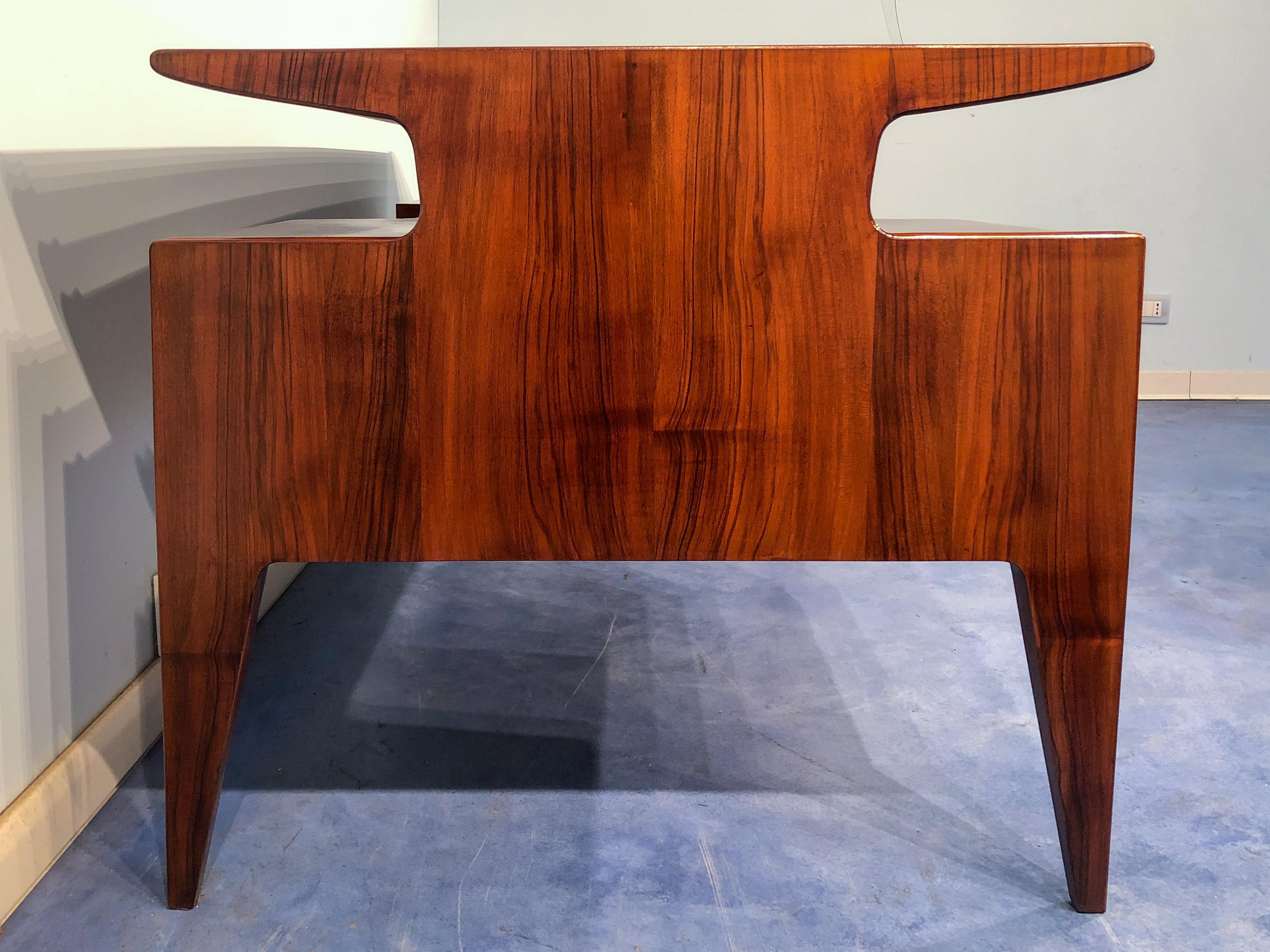 Italian Midcentury Walnut Executive Desk, Guglielmo Ulrich, 1950s 7