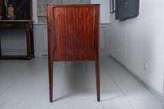 Buffet italien en noyer du milieu du siècle Attribué à Mario Quarti, c. 1950