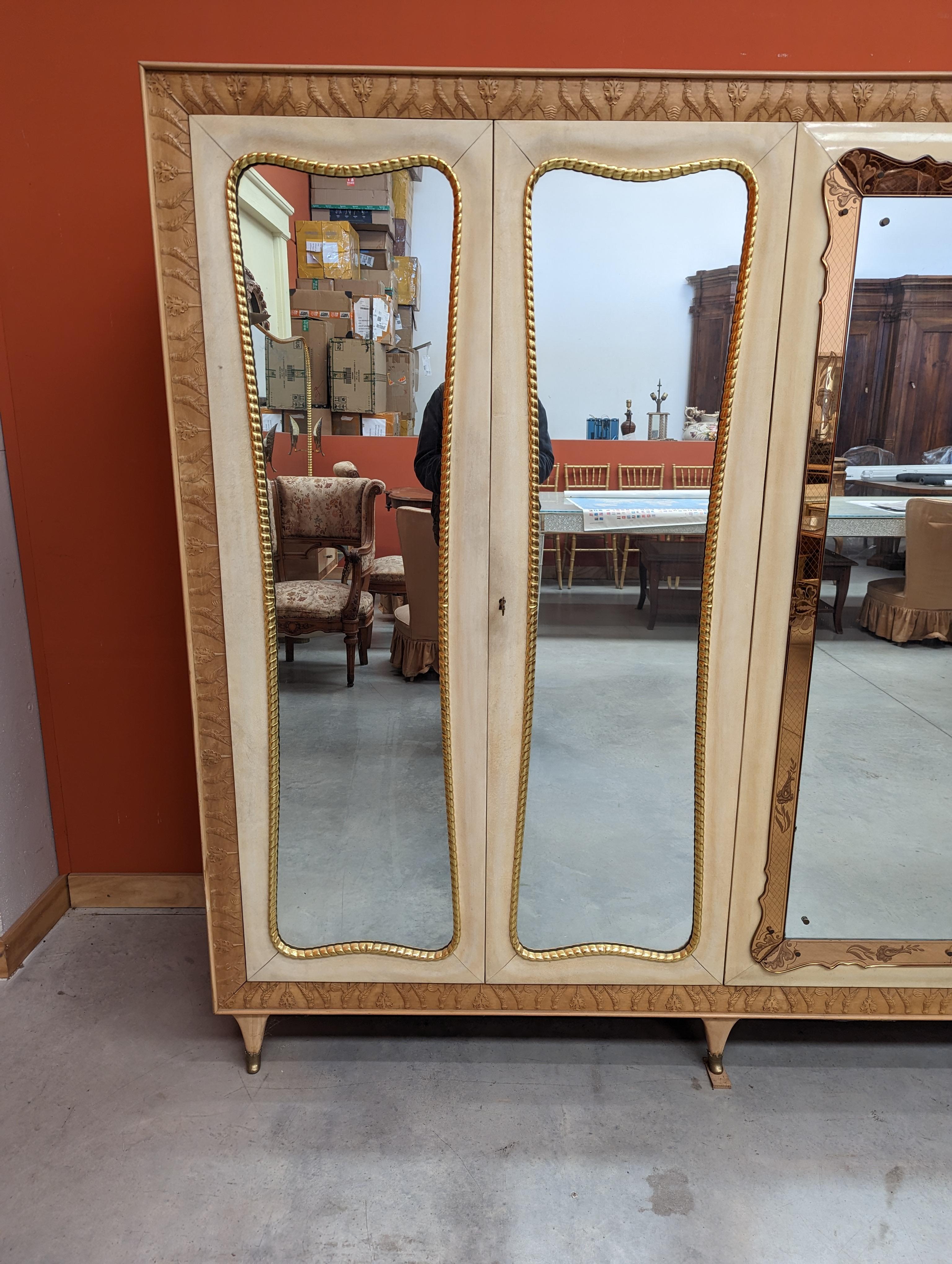 Italian Midcentury Wardrobe in Parchment by Pier Luigi Colli, 1950s For Sale 3