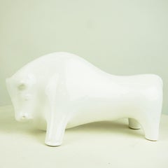Italian Midcentury White Glazed Bull Designed by Aldo Londi for Bitossi