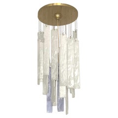 Lampadario italiano in vetro di Murano bianco-lilla in stile Mid-Century di Mazzega, anni '70
