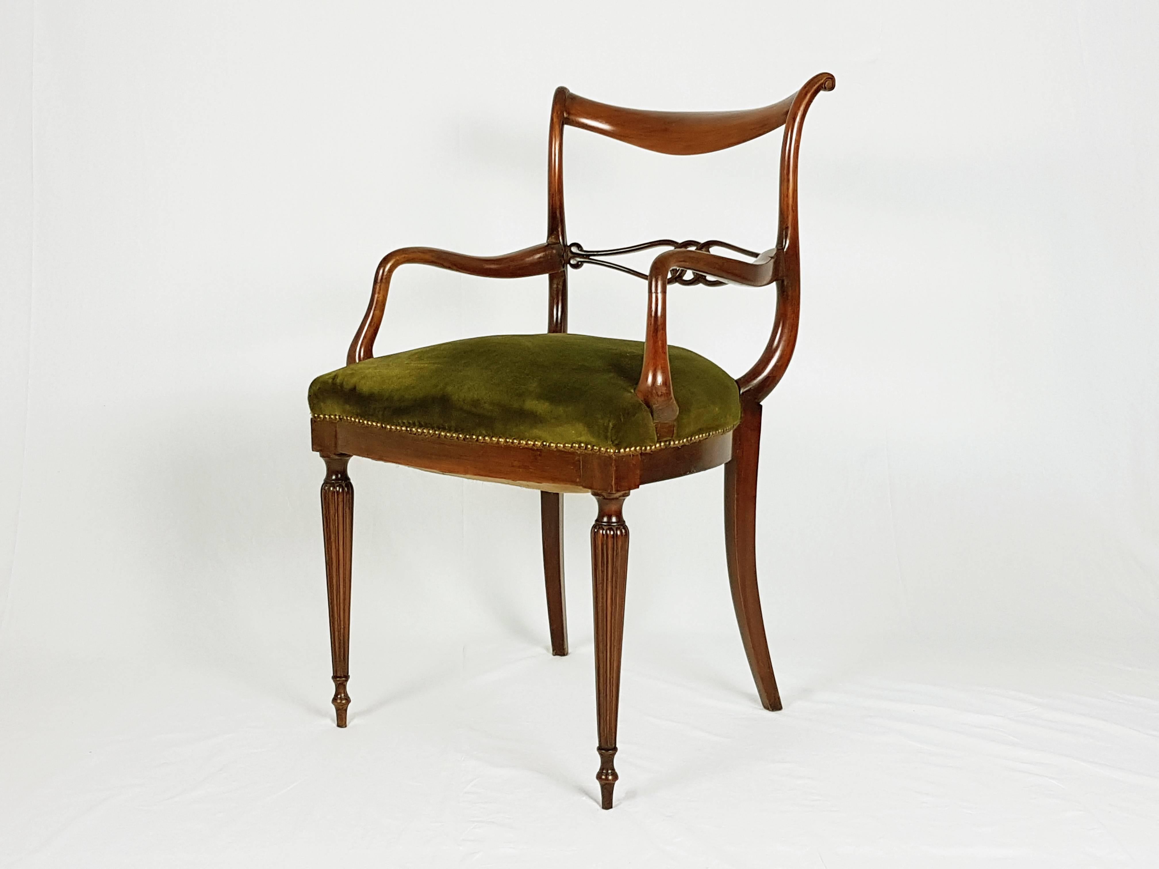 Hand-Carved Italian Mid-Century Wooden and Green Velvet Armchair with Sculptural Armrest For Sale