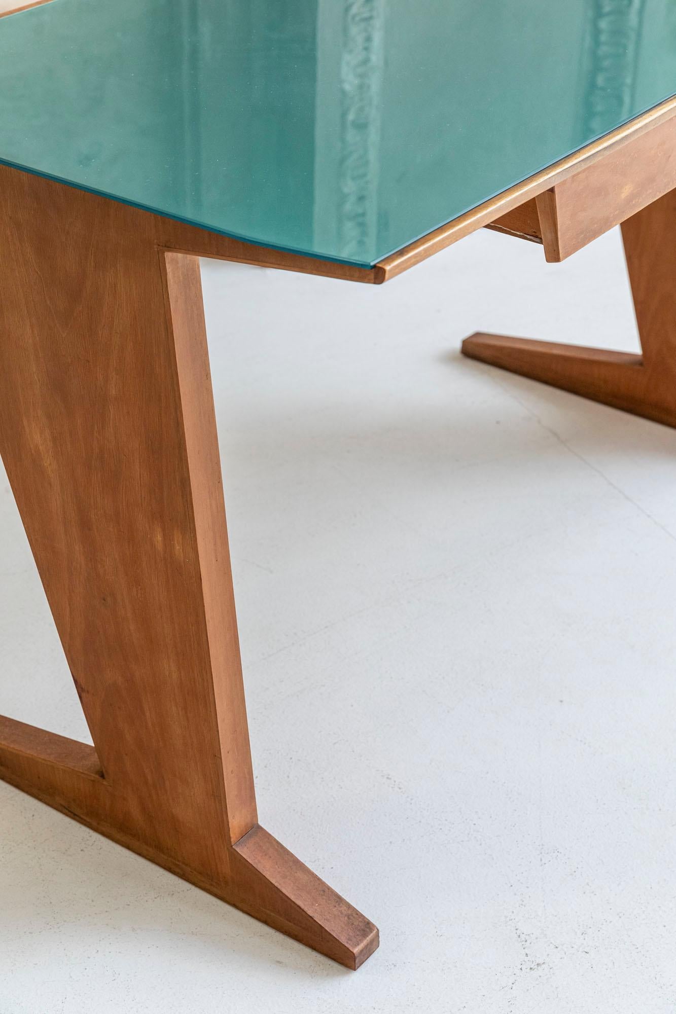 Italian Midcentury Writing Desk Gio Ponti Inspired In Excellent Condition In Piacenza, Italy