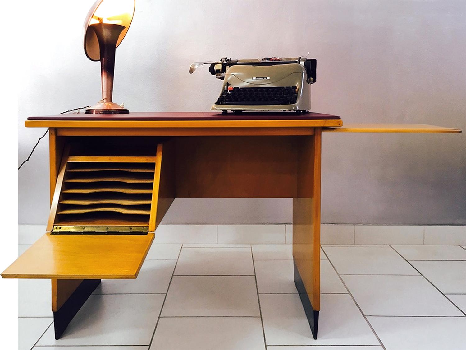 Italian Mid-Century Writing Desk by Antonio Gorgone, 1950s 4