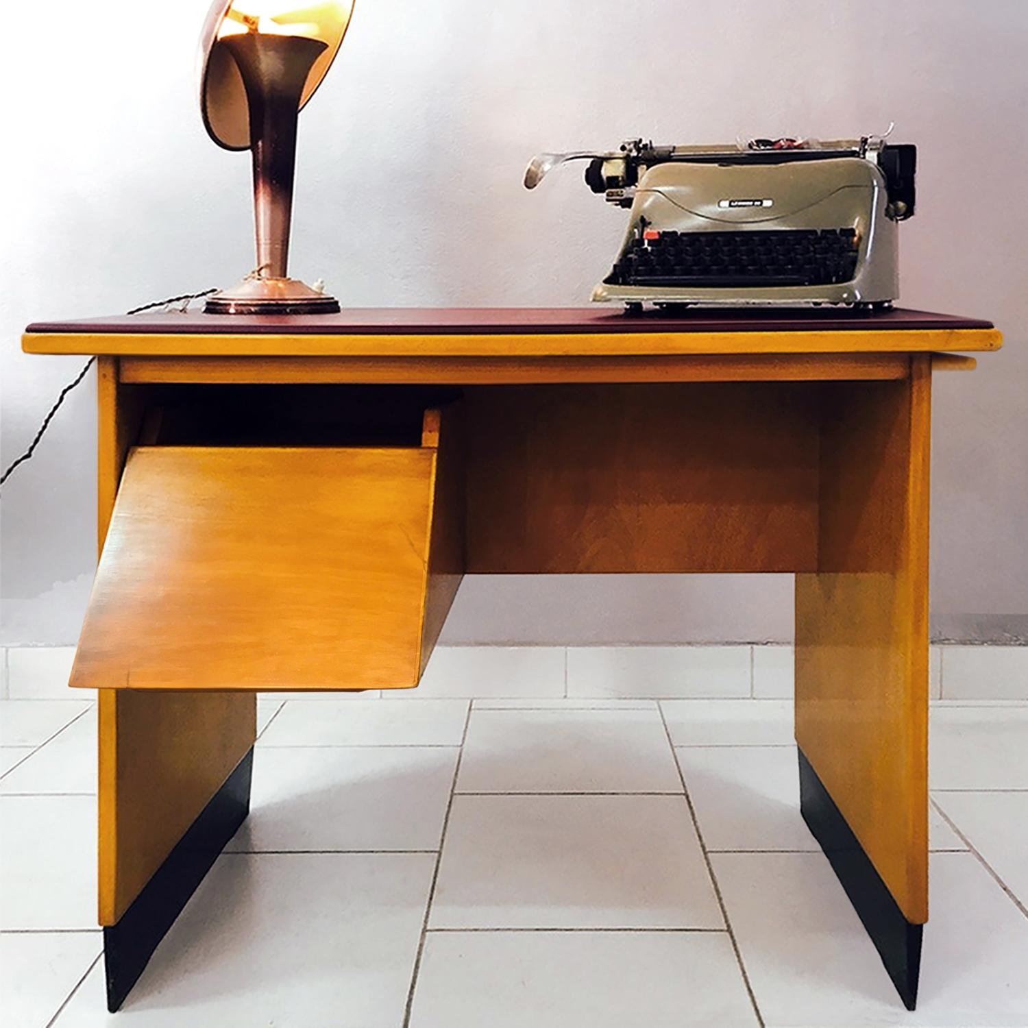 Italian Mid-Century Writing Desk by Antonio Gorgone, 1950s 3