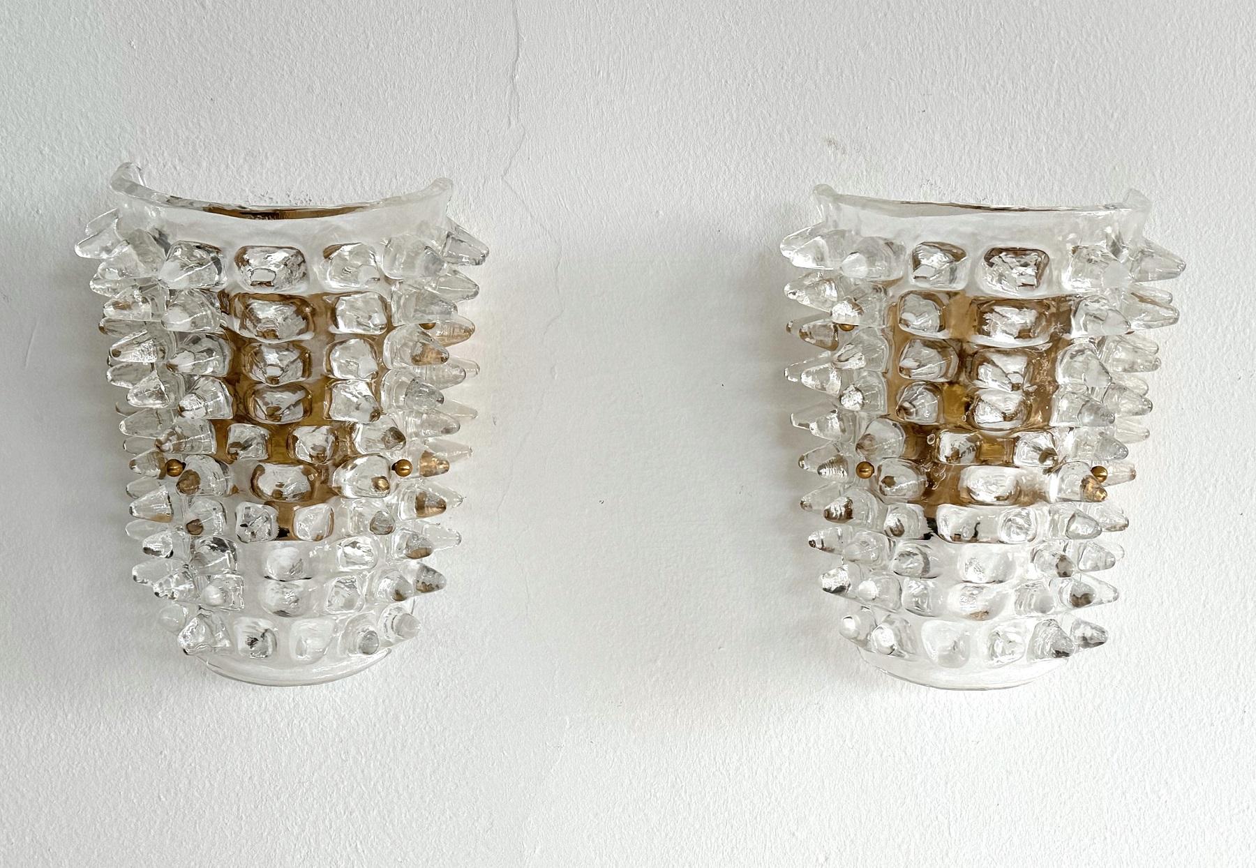 Paar 1990er Jahre Barovier Stil Rostrato Murano Glas Wandleuchten (Art déco) im Angebot