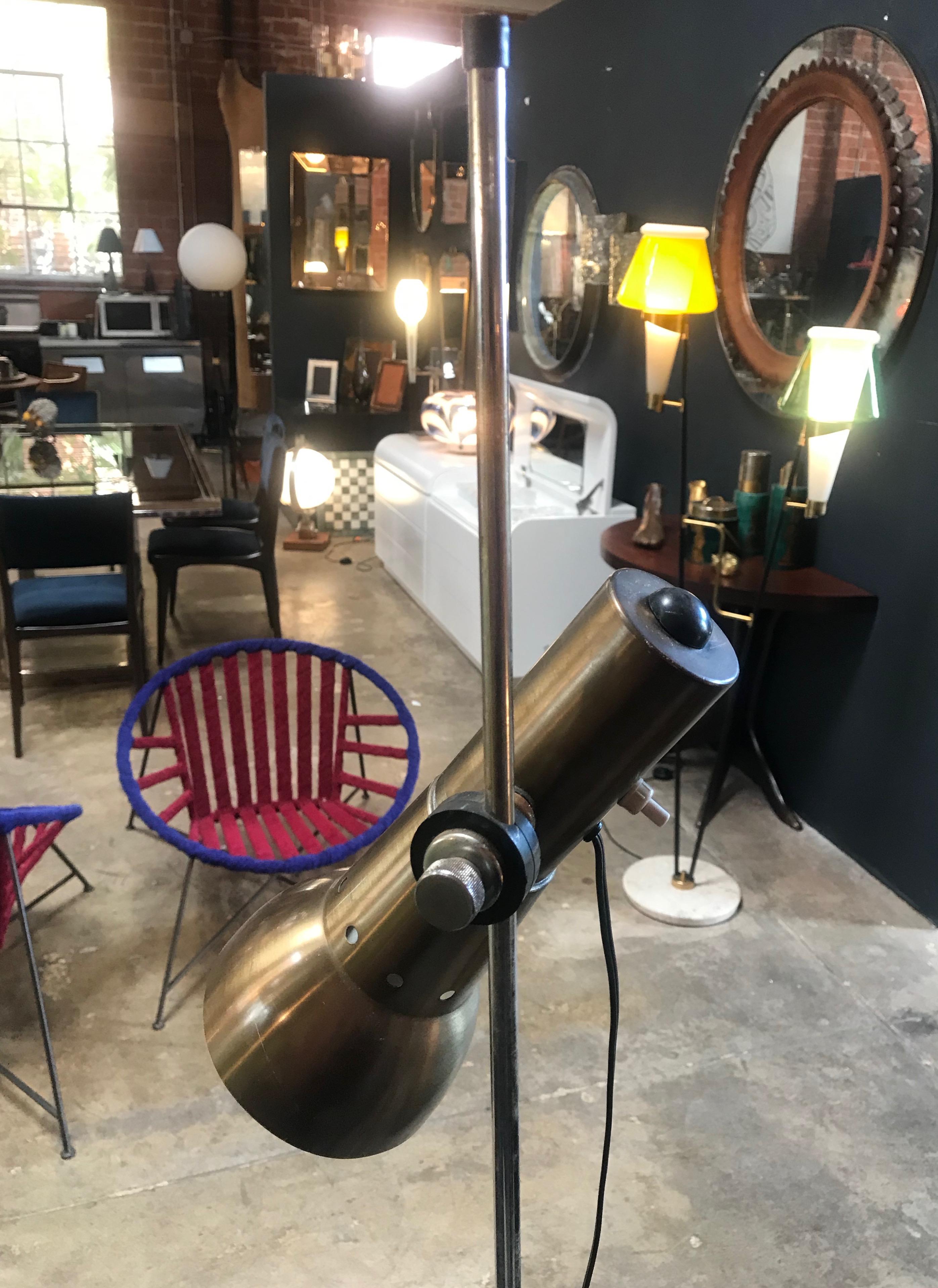 Lacquered Italian Minimal Adjustable Floor Lamp with One Brass Spot, 1960s For Sale