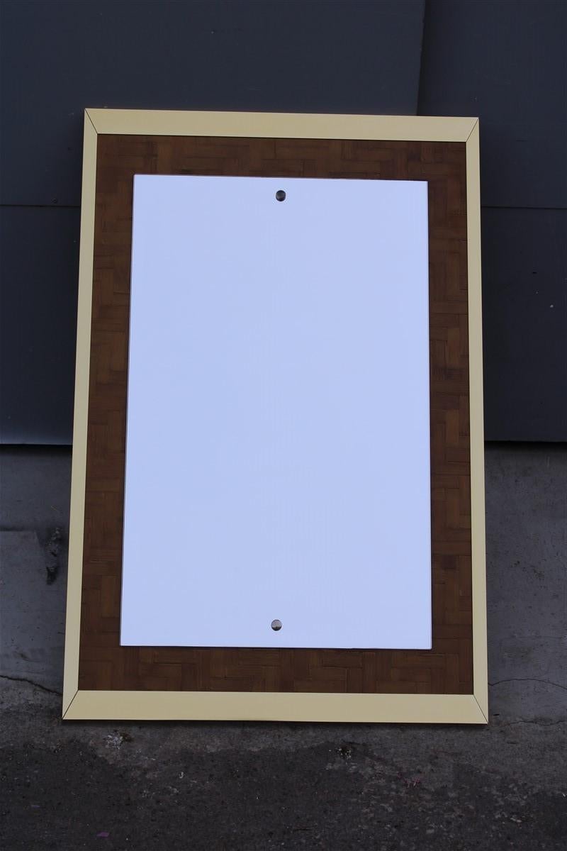 Italian Minimal Rectangular Wall Mirror 1970 in Straw and Gold Brass For Sale 6