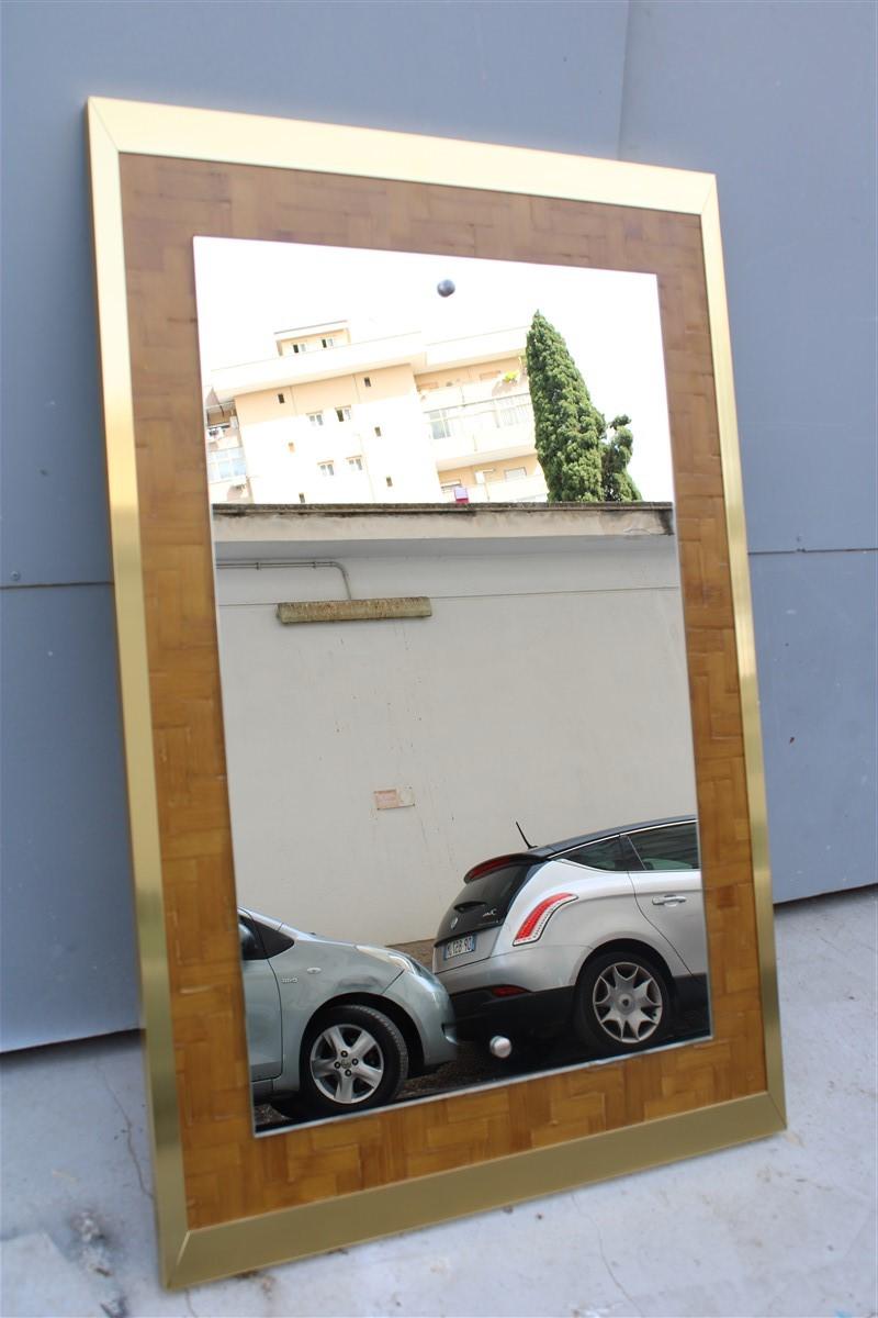 Mid-Century Modern Italian Minimal Rectangular Wall Mirror 1970 in Straw and Gold Brass For Sale