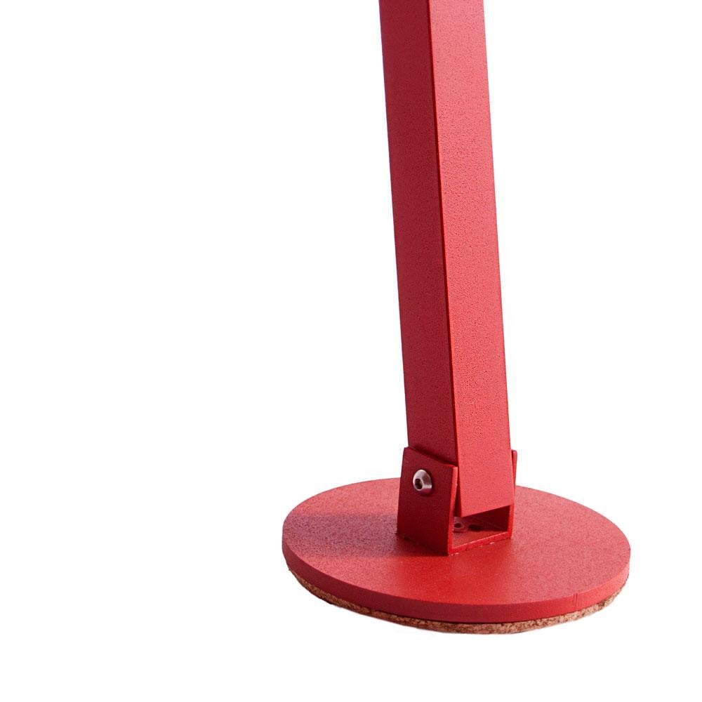 Gica Contra Skulpturale Stehleuchte Minimalistisches Aluminium Design Warmes LED Licht im Angebot 3