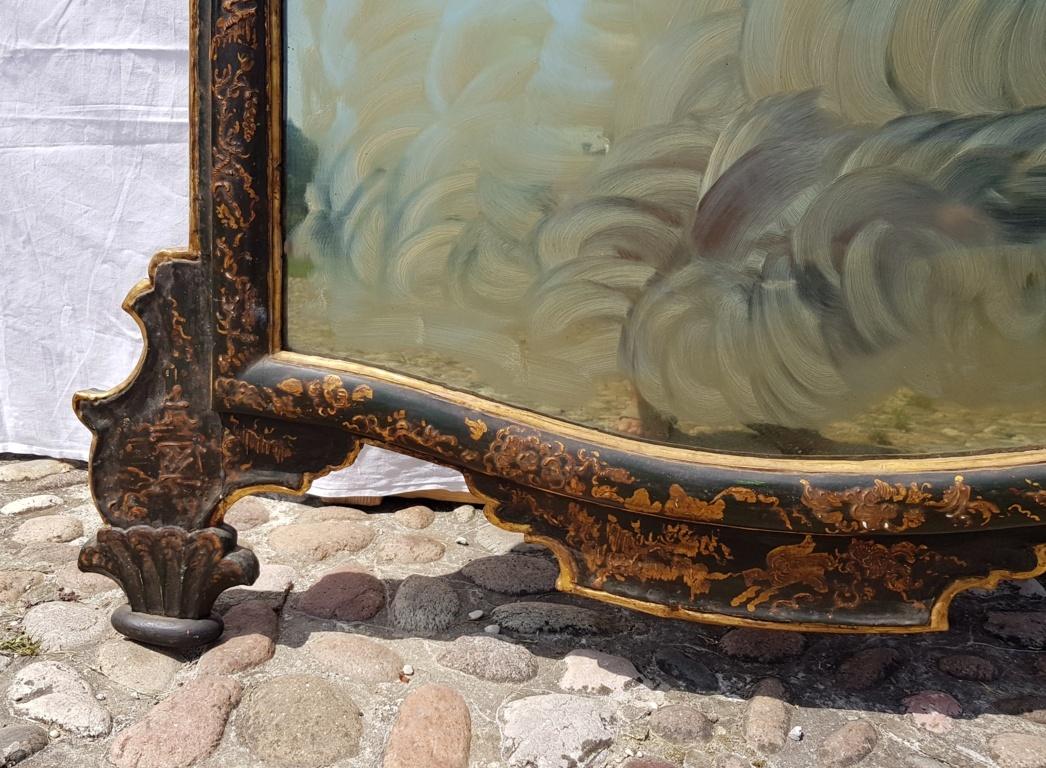 Italian Mirror Carved Gilt Lacquered Wood, Italy, 18th Century Venice Baroque For Sale 3