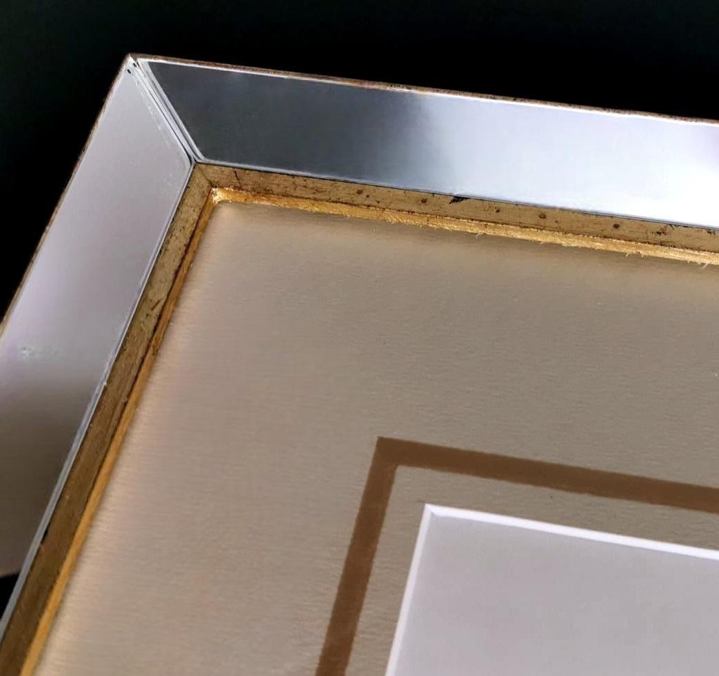 Cadre de miroir italien avec impressions florales chrmolithologiques anglaises - 04 en vente 3