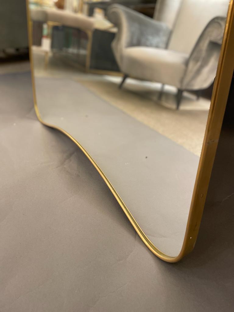 Mid-Century Modern Large Italian Mirror in Brass in the Style of Gio Ponti, circa 1980