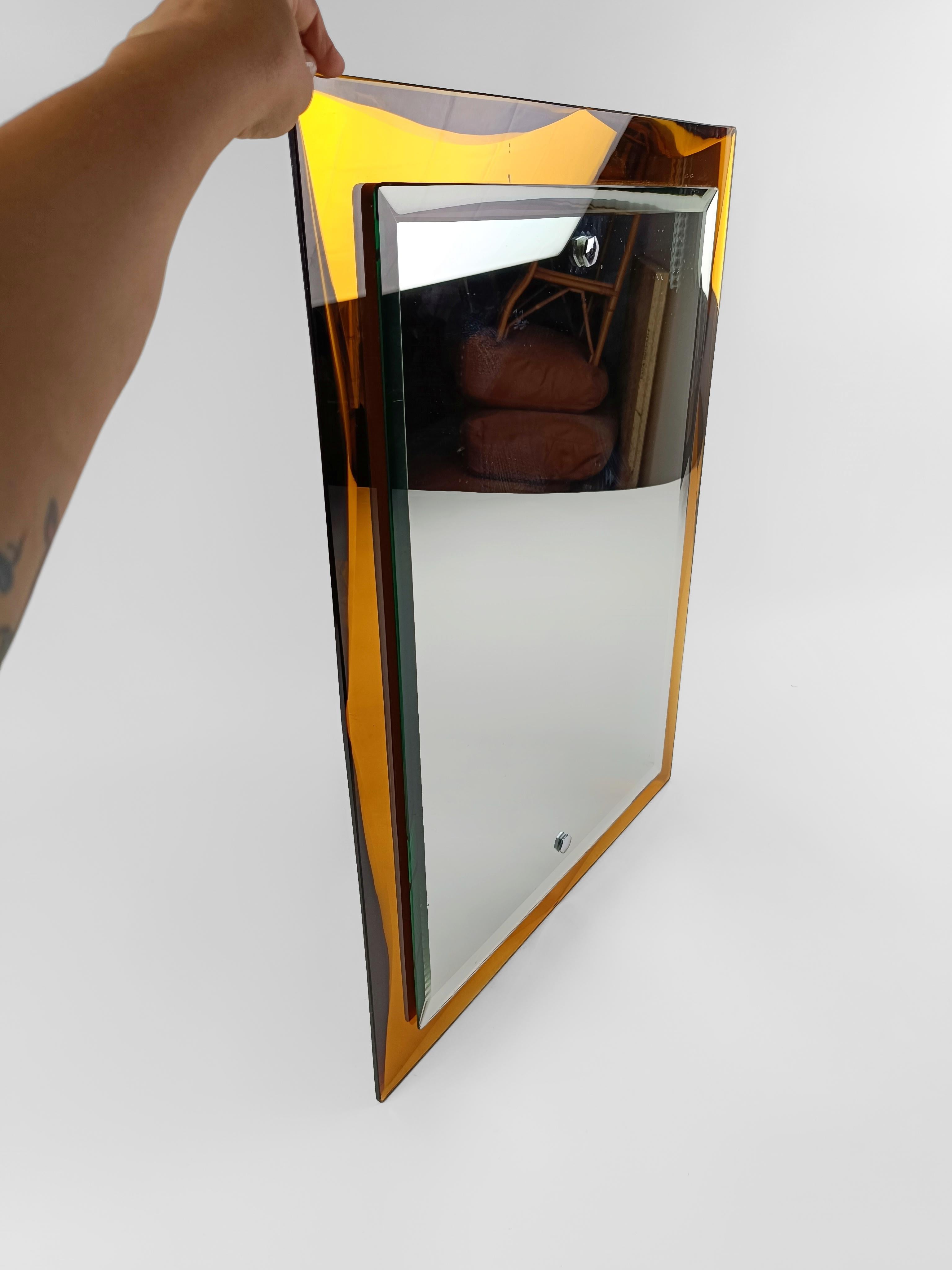 Italian Mirror in Yellow Mirrored and Bevelled Glass attributable to VECA 1960s  For Sale 5