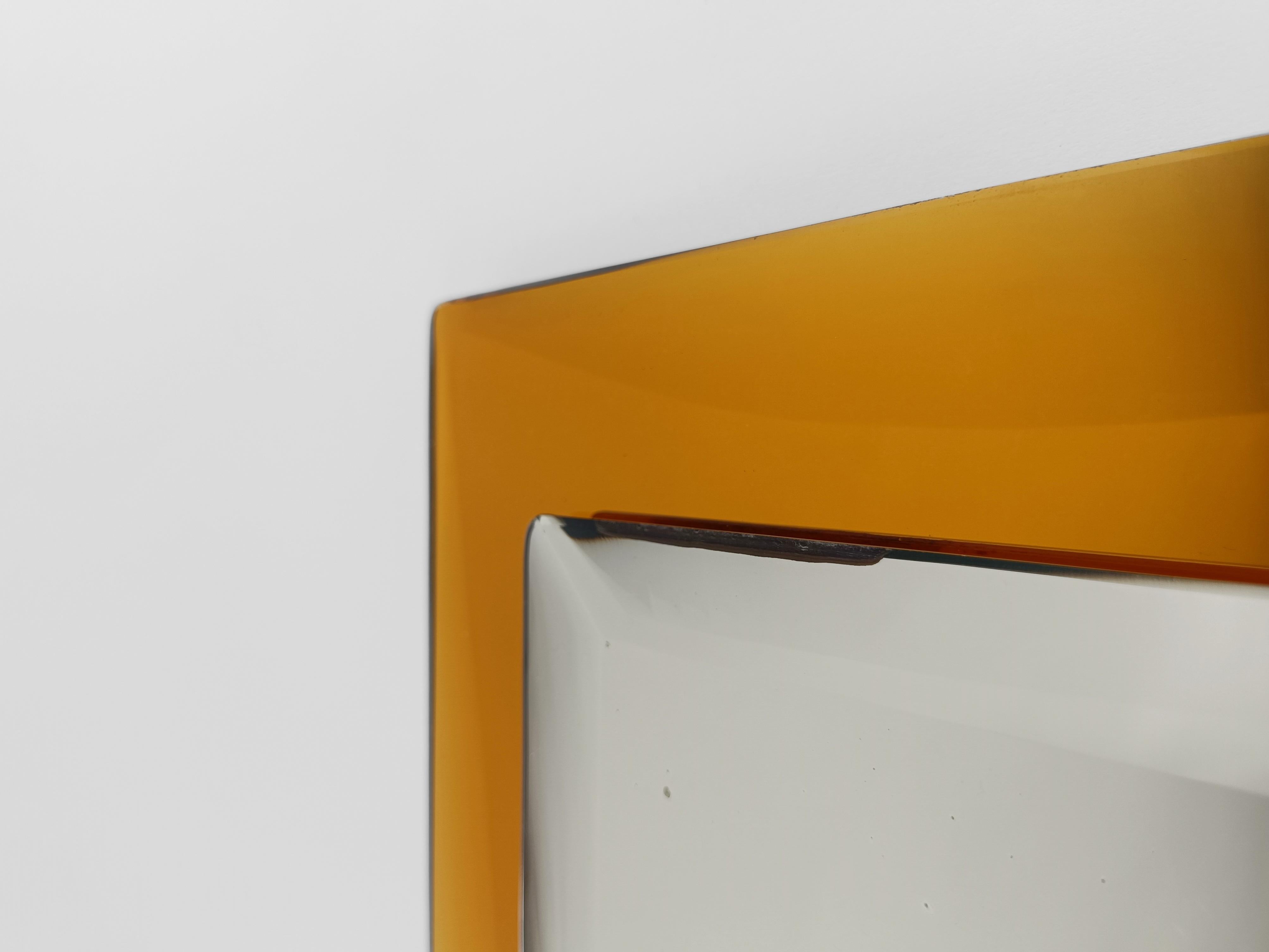 Italian Mirror in Yellow Mirrored and Bevelled Glass attributable to VECA 1960s  For Sale 2