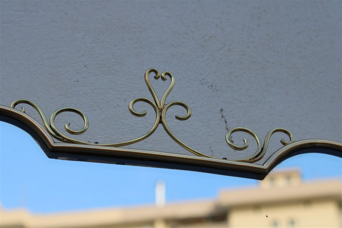 Specchio italiano del Midcentury con cornice in ottone 1950s Oro in vendita 2