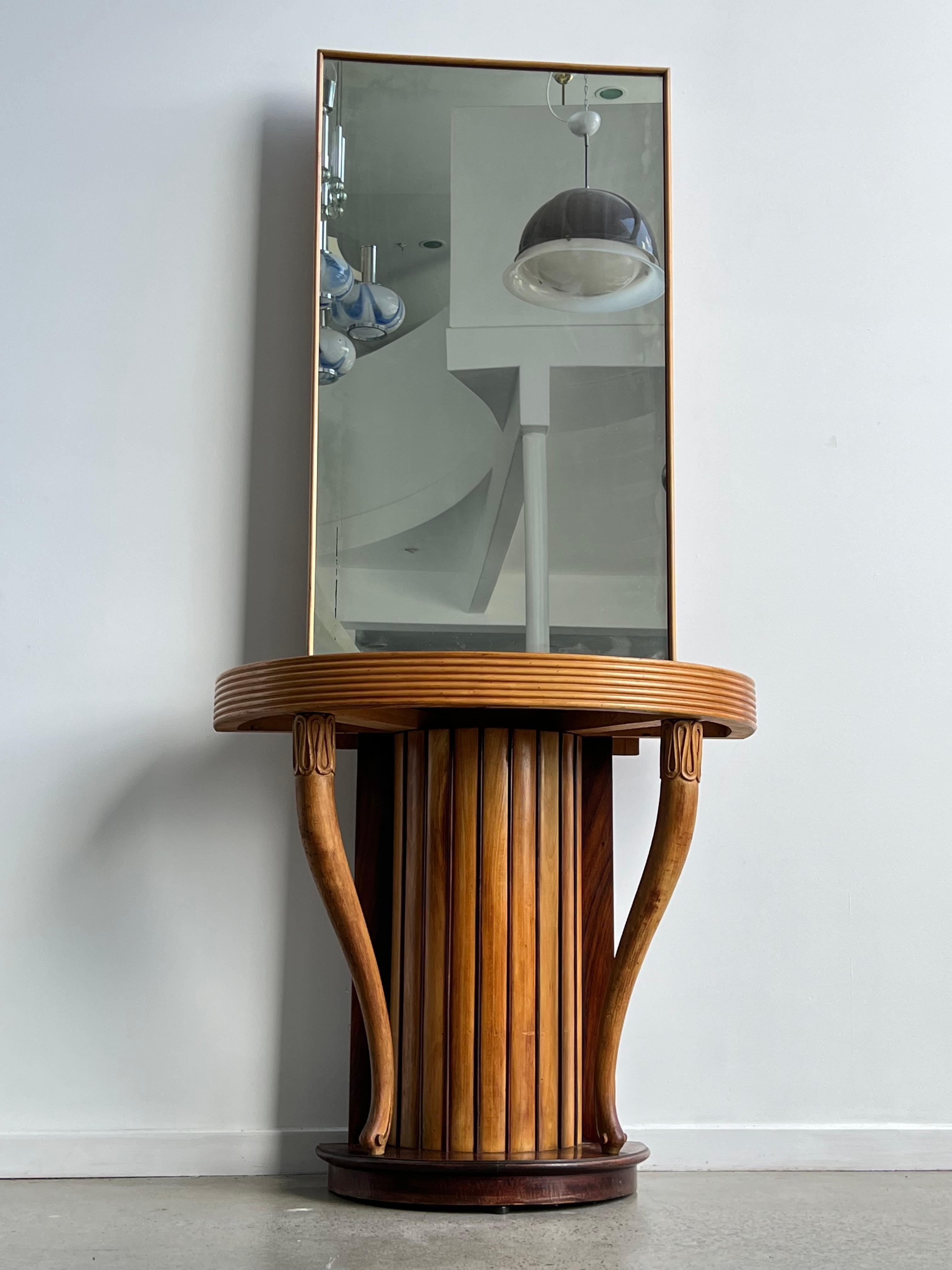 Console italienne en bois avec miroir par Osvaldo Borsani, 1950 en vente 4