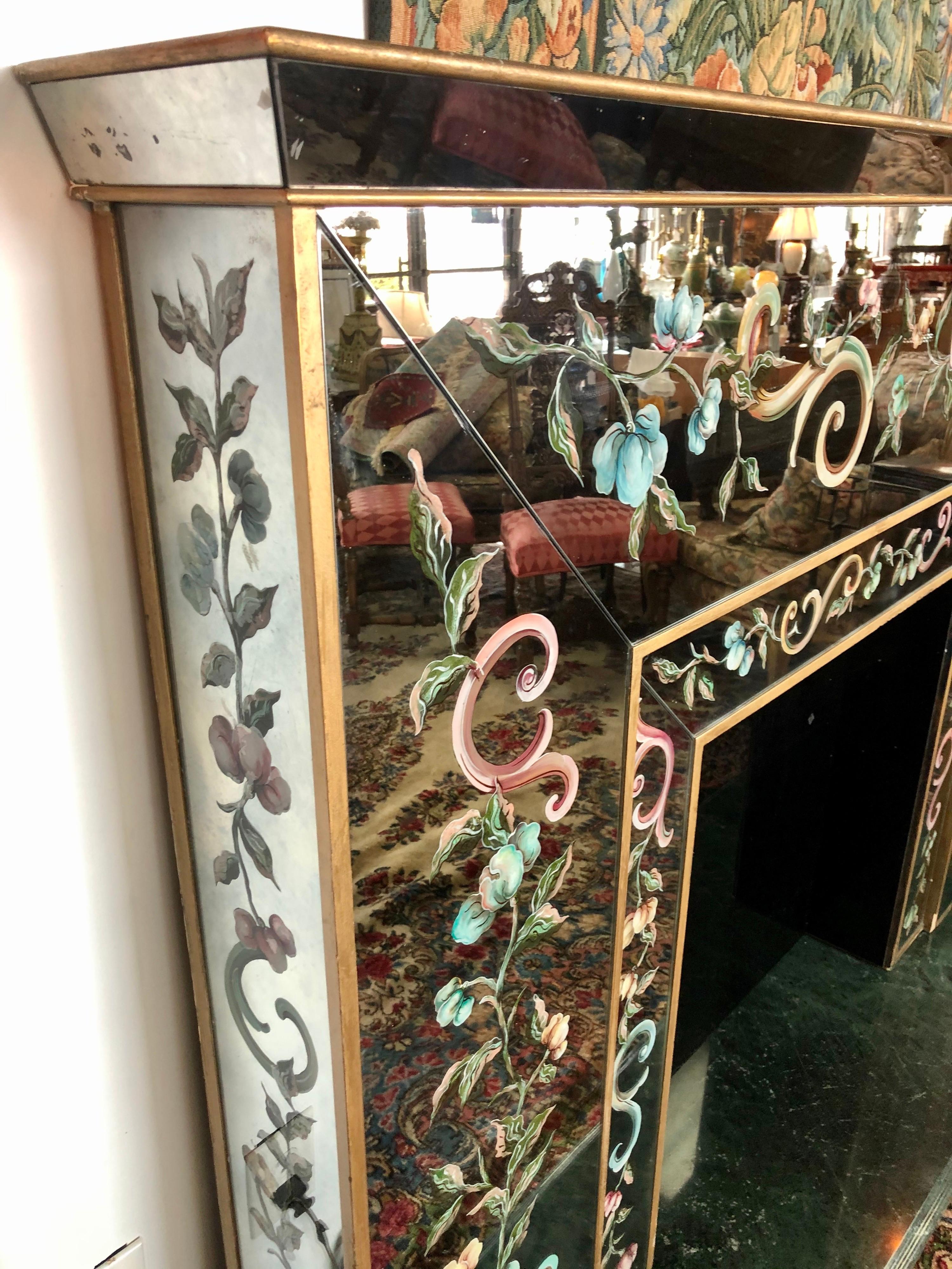 Italienischer verspiegelter Kaminsims mit floraler Églomisé-Dekoration mit Spiegel 6