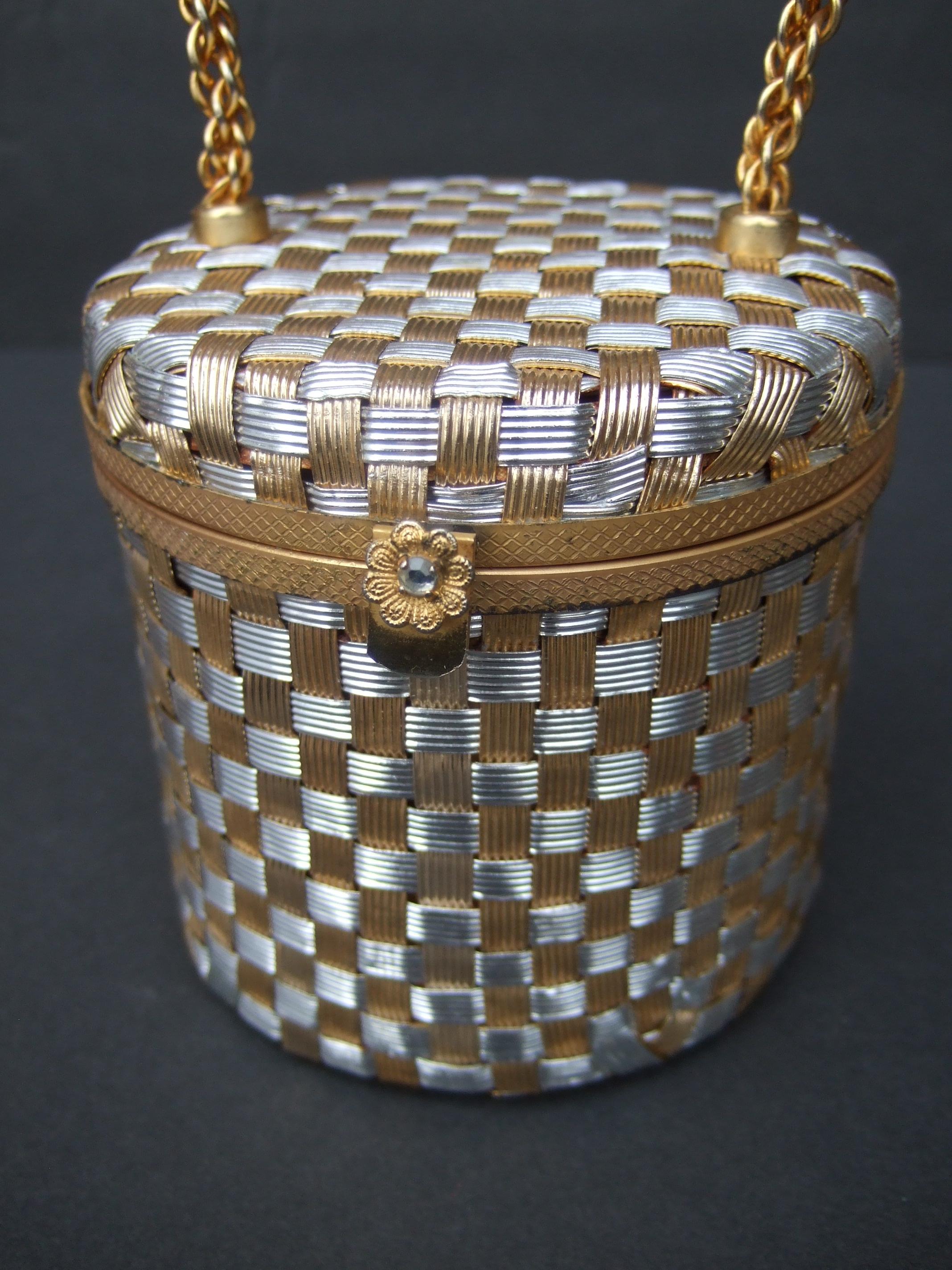 Italian Mixed Metal Basket Weave Diminutive Evening Bag by Walborg c 1960s  In Good Condition In University City, MO