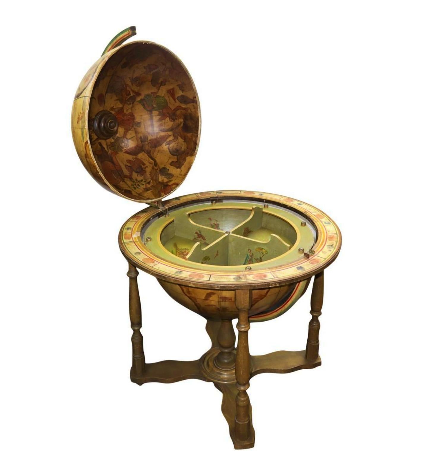Hand-Crafted Italian Mobile Bar Globe, End 19th / Early 20th Century