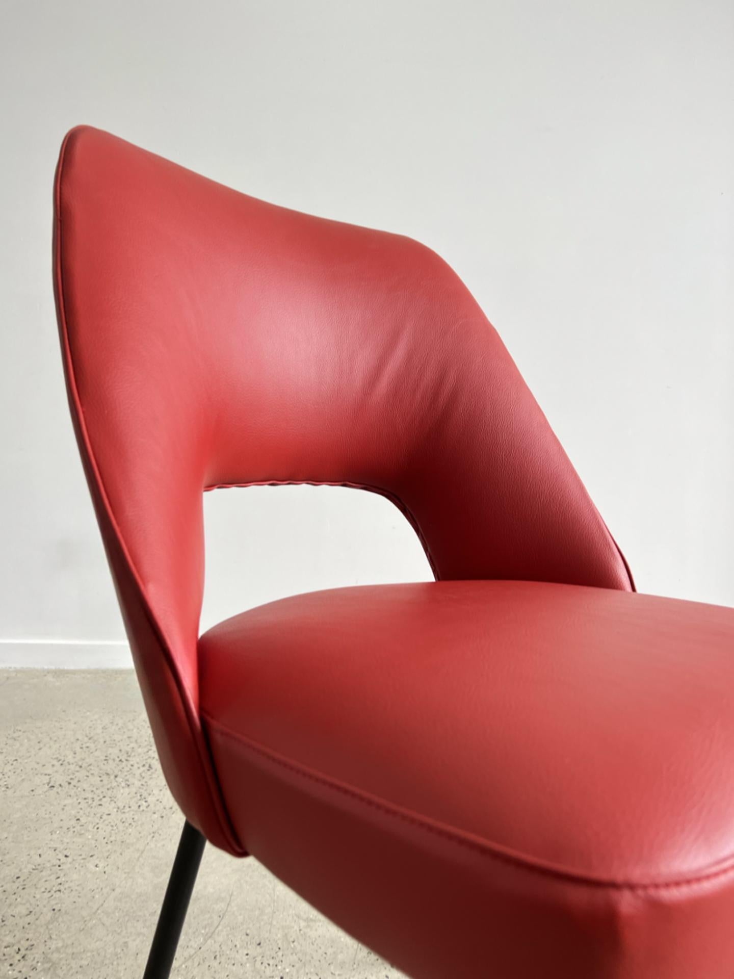 Mobiltecnica chaises italiennes en cuir Torino en vente 7