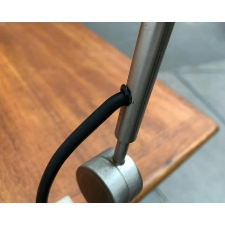 Metallo Lampada da tavolo italiana Model 255 CLAMP di Tito Agnoli per Oluce, anni '50 in vendita