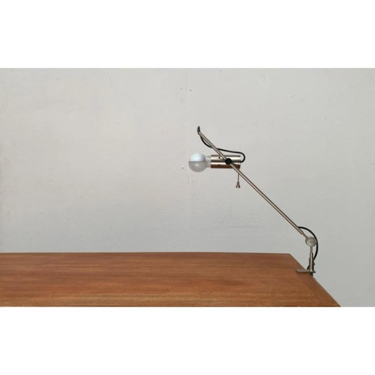 Lampada da tavolo italiana Model 255 CLAMP di Tito Agnoli per Oluce, anni '50 in vendita 2