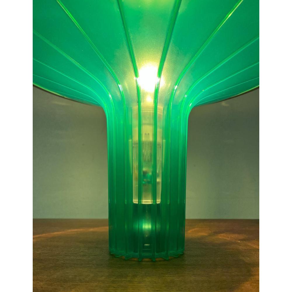 Lampada da tavolo italiana Model Agaricon D36 di Ross Lovegrove per Luceplan, 2001 in vendita 2