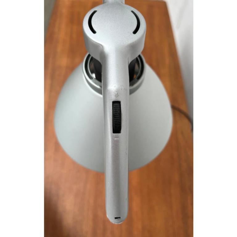 Italian Model Fortebraccio D33 Table Lamp by Alberto Meda and Paolo Rizzatto For Sale 4
