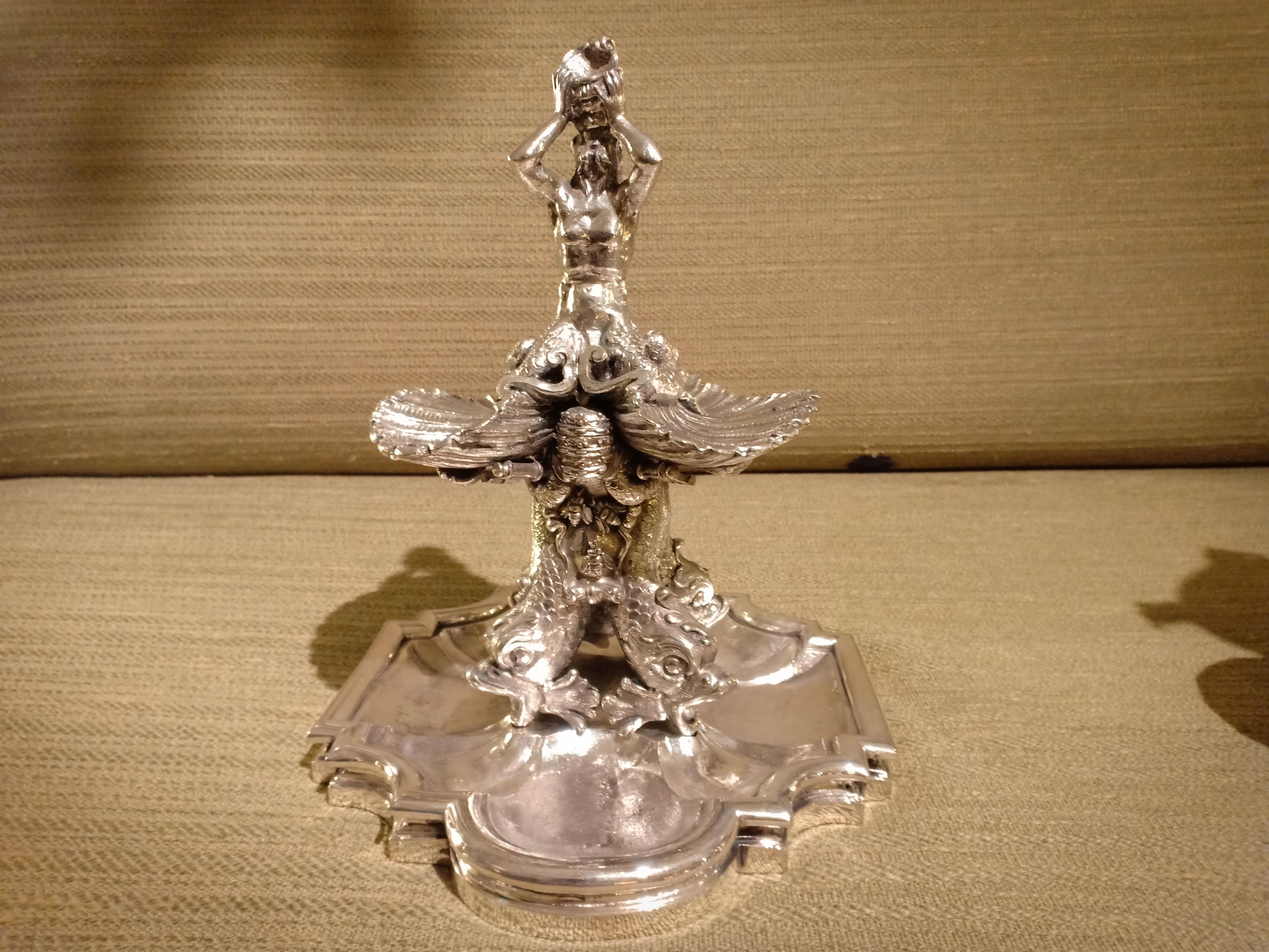 Italian Model of the Triton's Fountain in Silver, 19th Century For Sale 3
