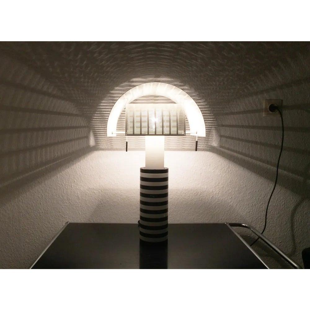 Italian Model Shogun Tavolo Table Lamp by Mario Botta for Artemide, 1980s In Excellent Condition For Sale In Hamburg, DE