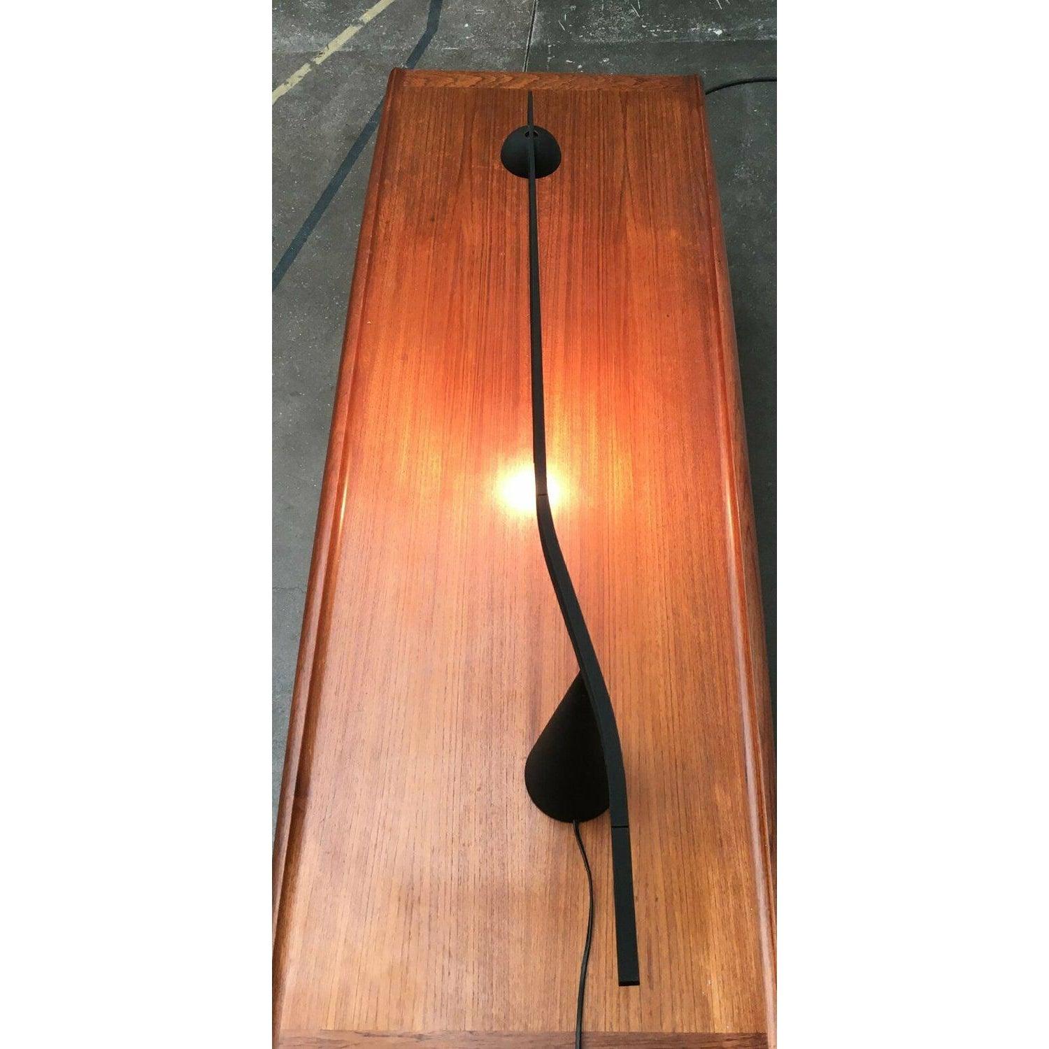 Postmoderne Lampe à poser Tabla de modèle italien par Mario Barbaglia et Marco Colombo, années 1980 en vente