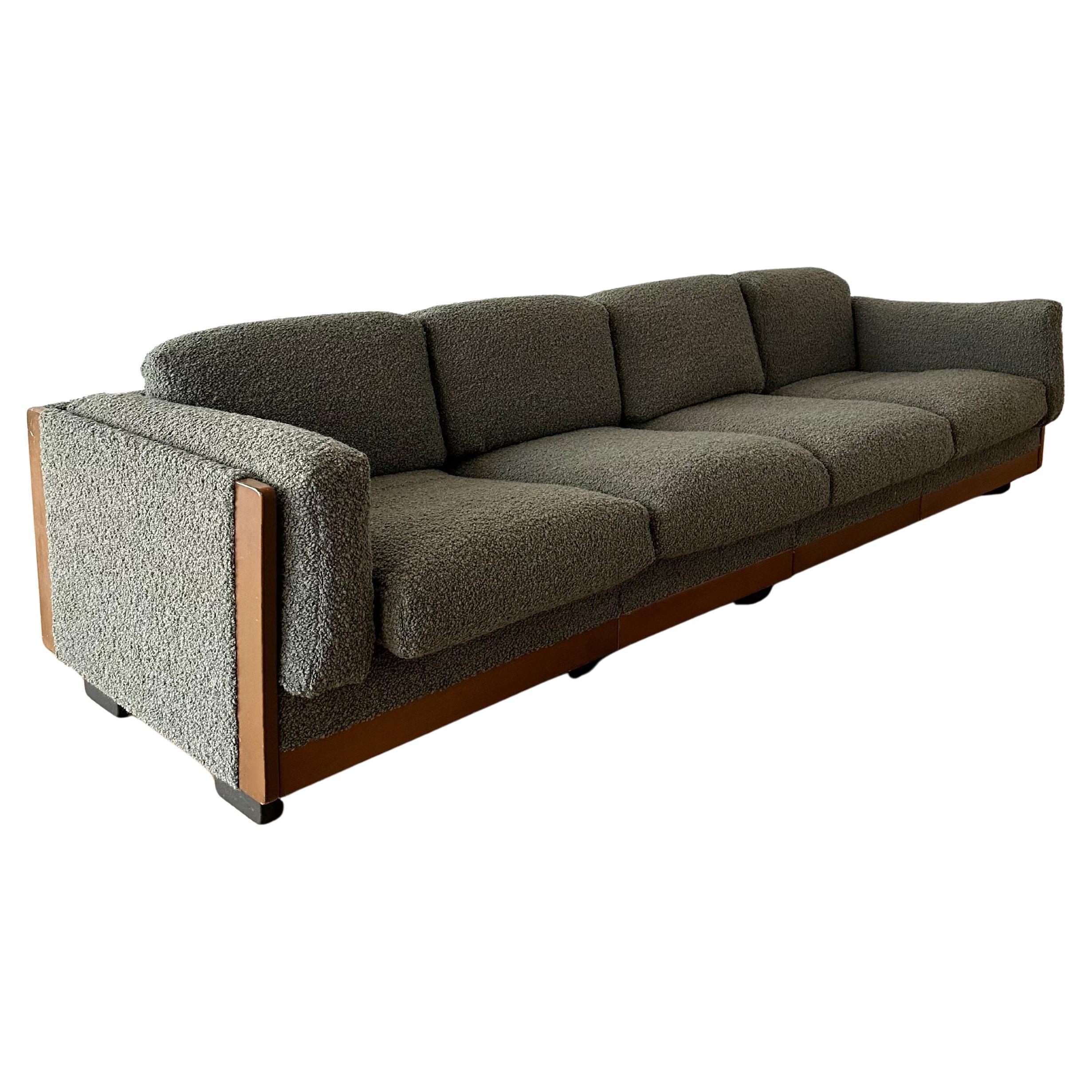 Canapé italien moderne "920" conçu par Afra & Tobia Scarpa, années 1960 en vente
