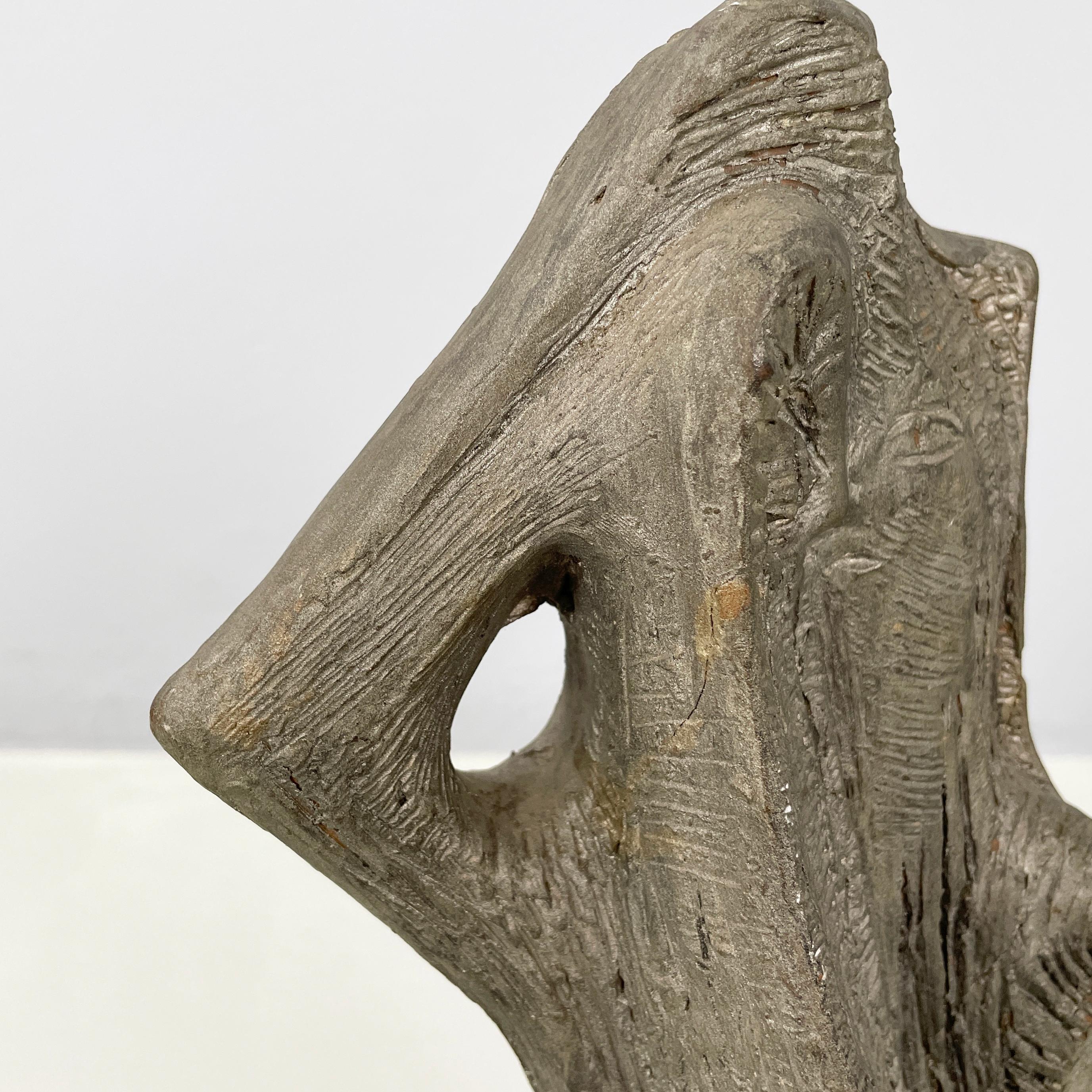 Escultura abstracta moderna italiana de terracota gris oscuro  Edmondo Cirillo, 1968 en venta 2