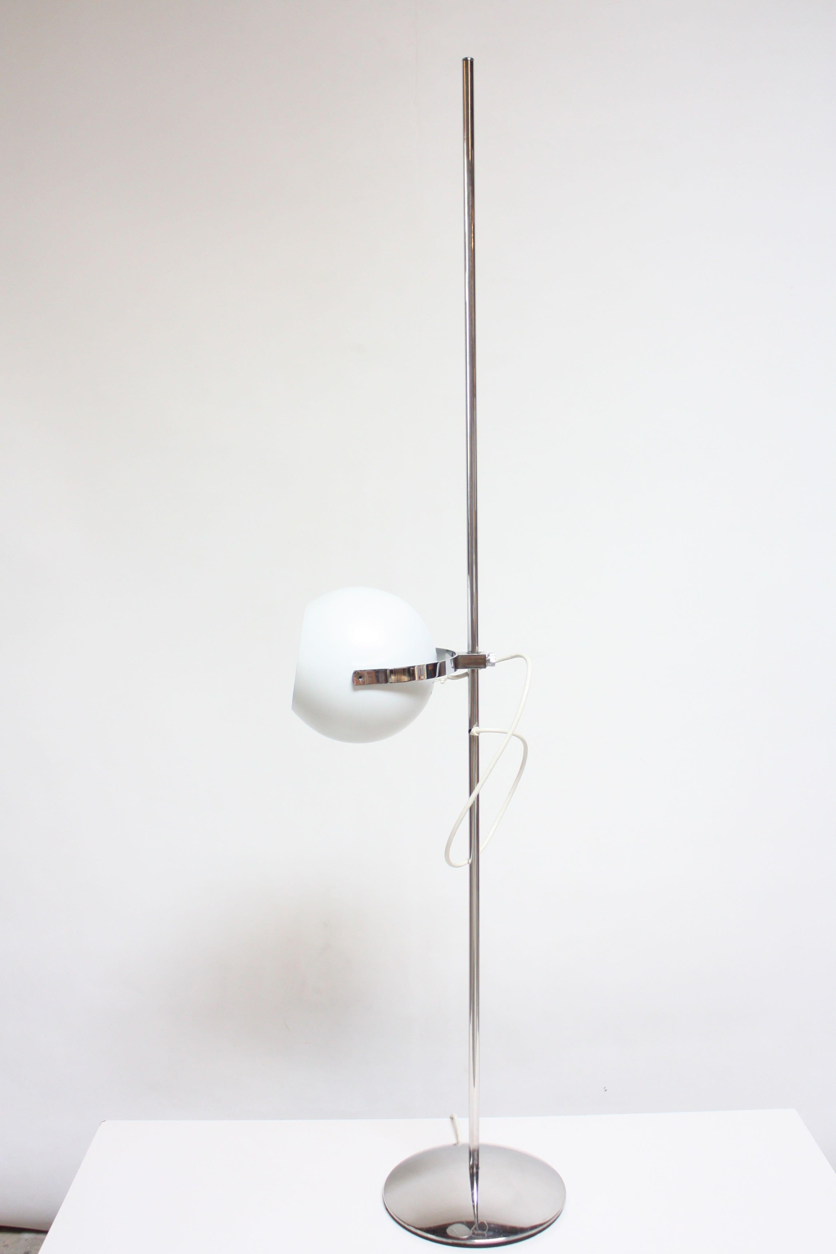 Italian Modern Adjustable Floor Lamp by Reggiani 1