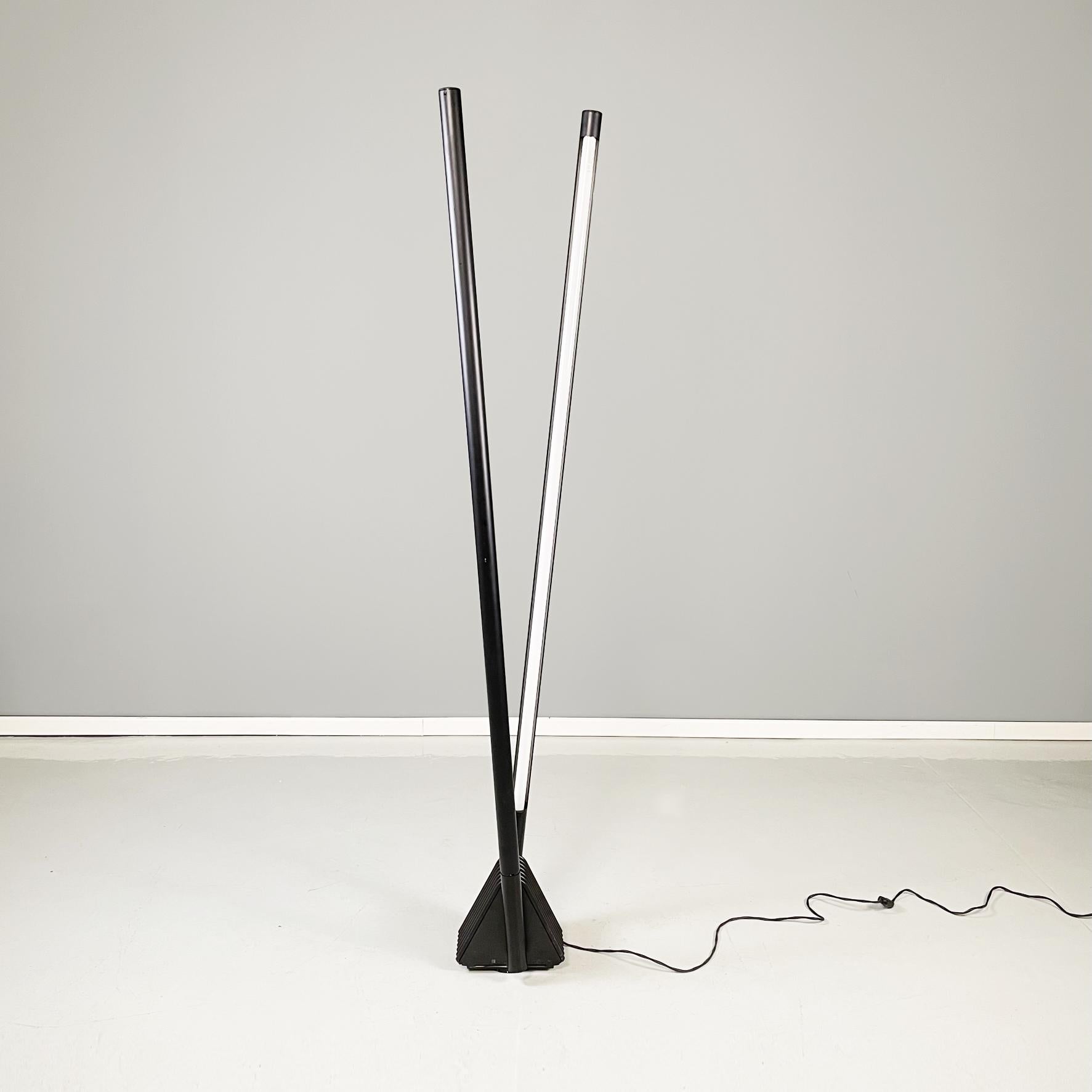 Late 20th Century Italian Modern Adjustable Floor Lamp Sistema Flu by R. Bonetto for Luci, 1980s For Sale