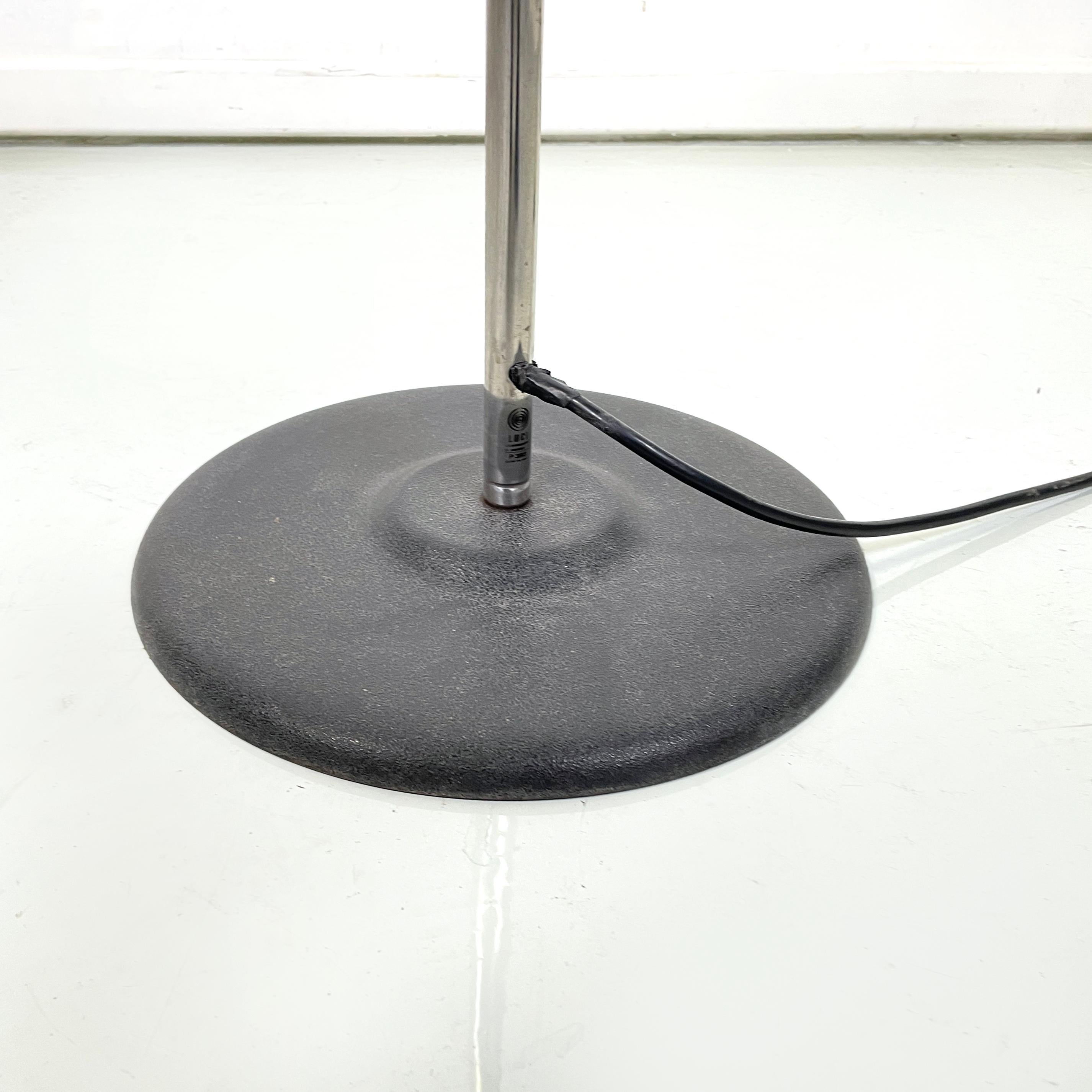 Italian modern Adjustable floor lamp with 3 light in chromed  black metal, 1970s For Sale 9
