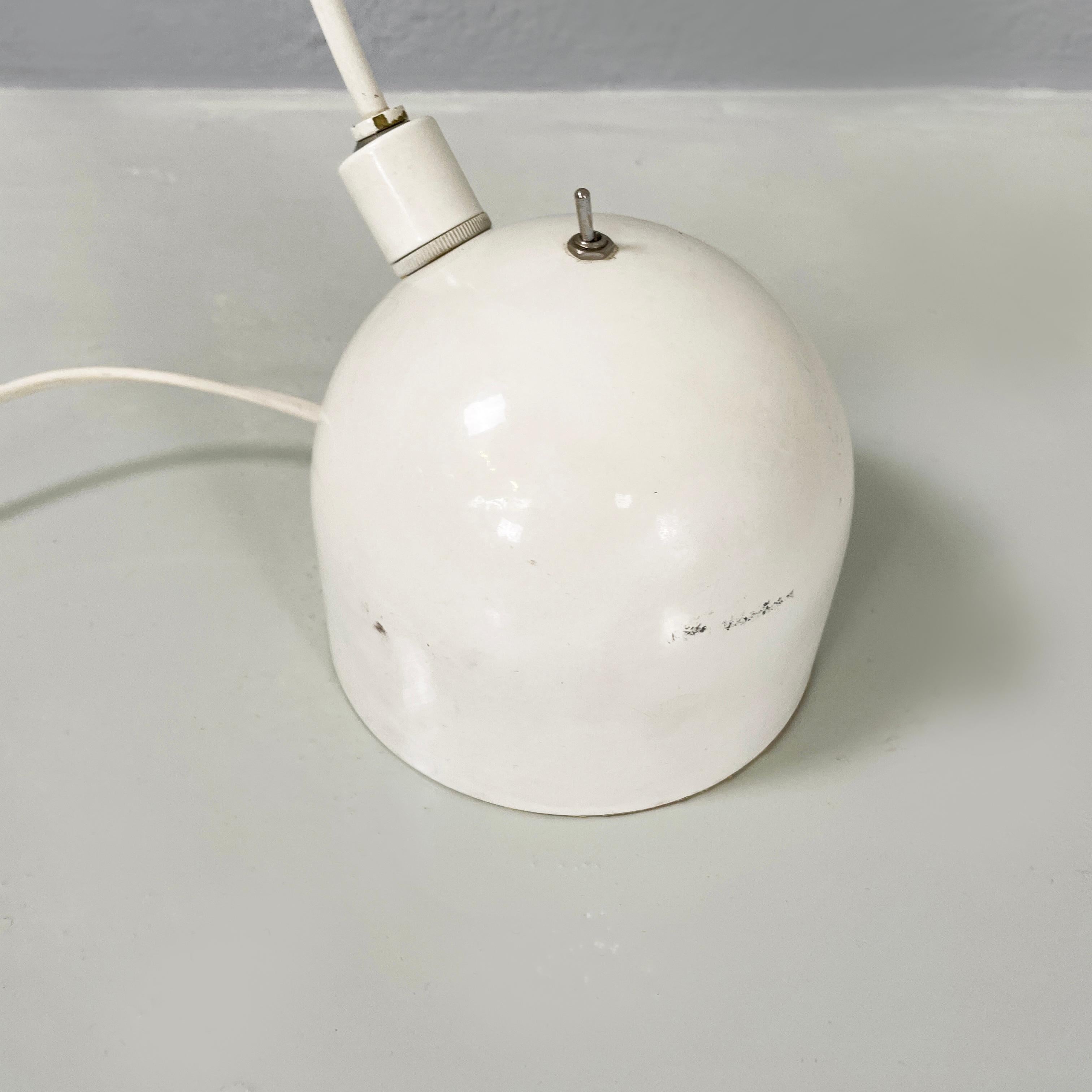 Italian modern Adjustable or desk table lamp in white metal, 1970s For Sale 7