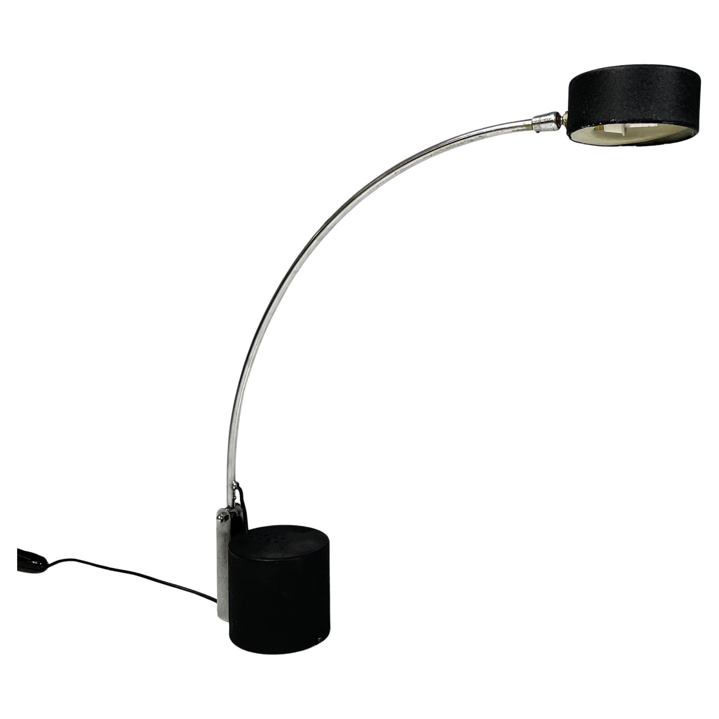 Lampe de table ajustable moderne italienne en métal noir, années 1980