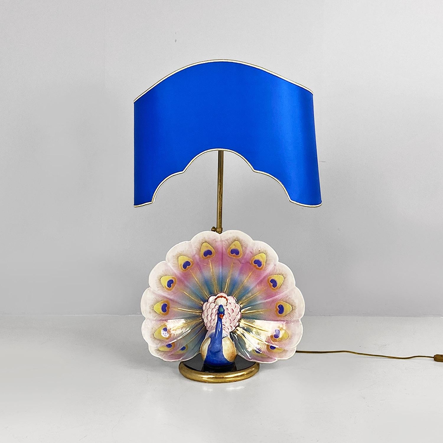Italian modern adjustable table lamp with ceramic peacock and brass, 1970s In Good Condition In MIlano, IT